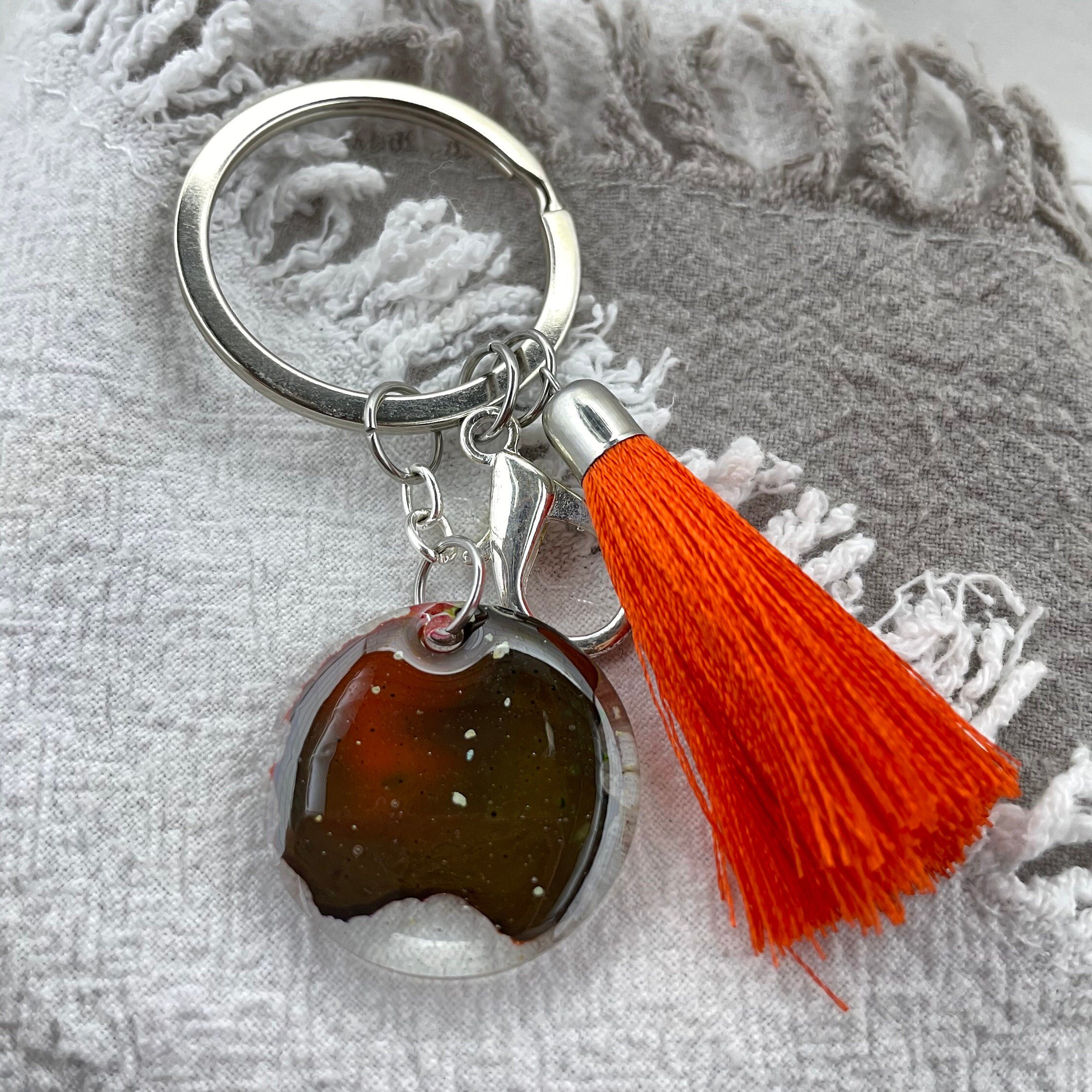https://i.etsystatic.com/25935268/r/il/a96945/2795949266/il_fullxfull.2795949266_7zyn.jpg