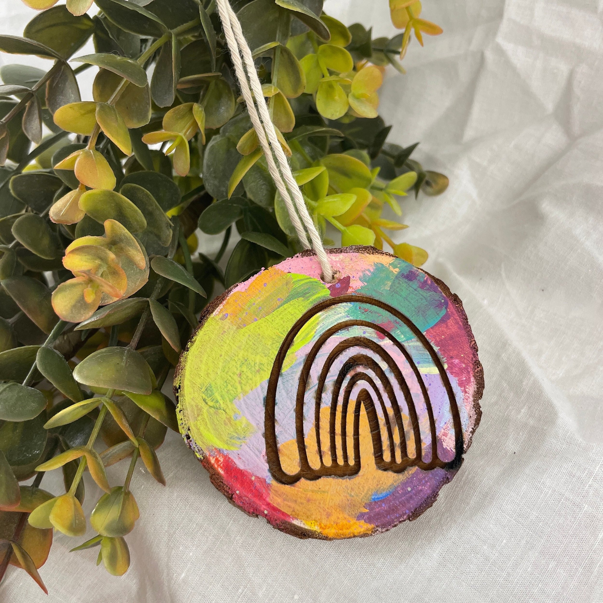 https://i.etsystatic.com/25935268/r/il/0c46f3/3522482192/il_fullxfull.3522482192_oebe.jpg