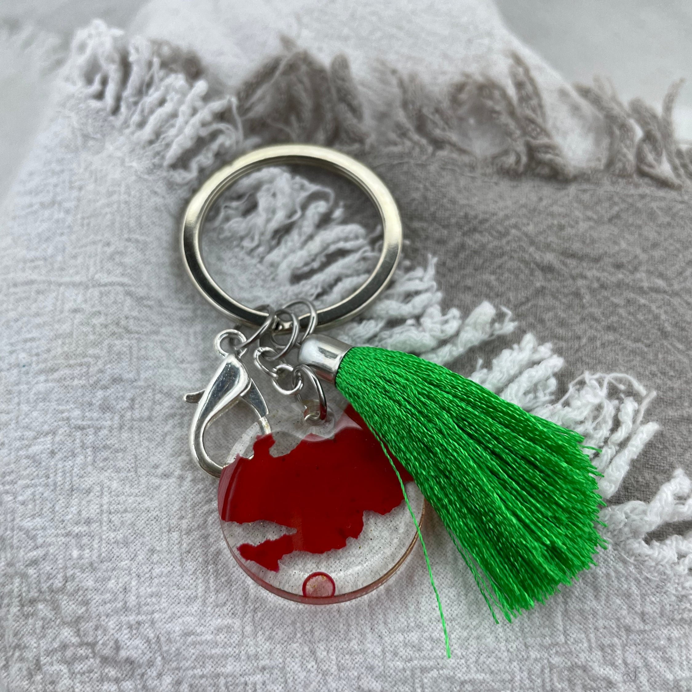 https://i.etsystatic.com/25935268/r/il/bfb21a/2844965691/il_fullxfull.2844965691_fikq.jpg
