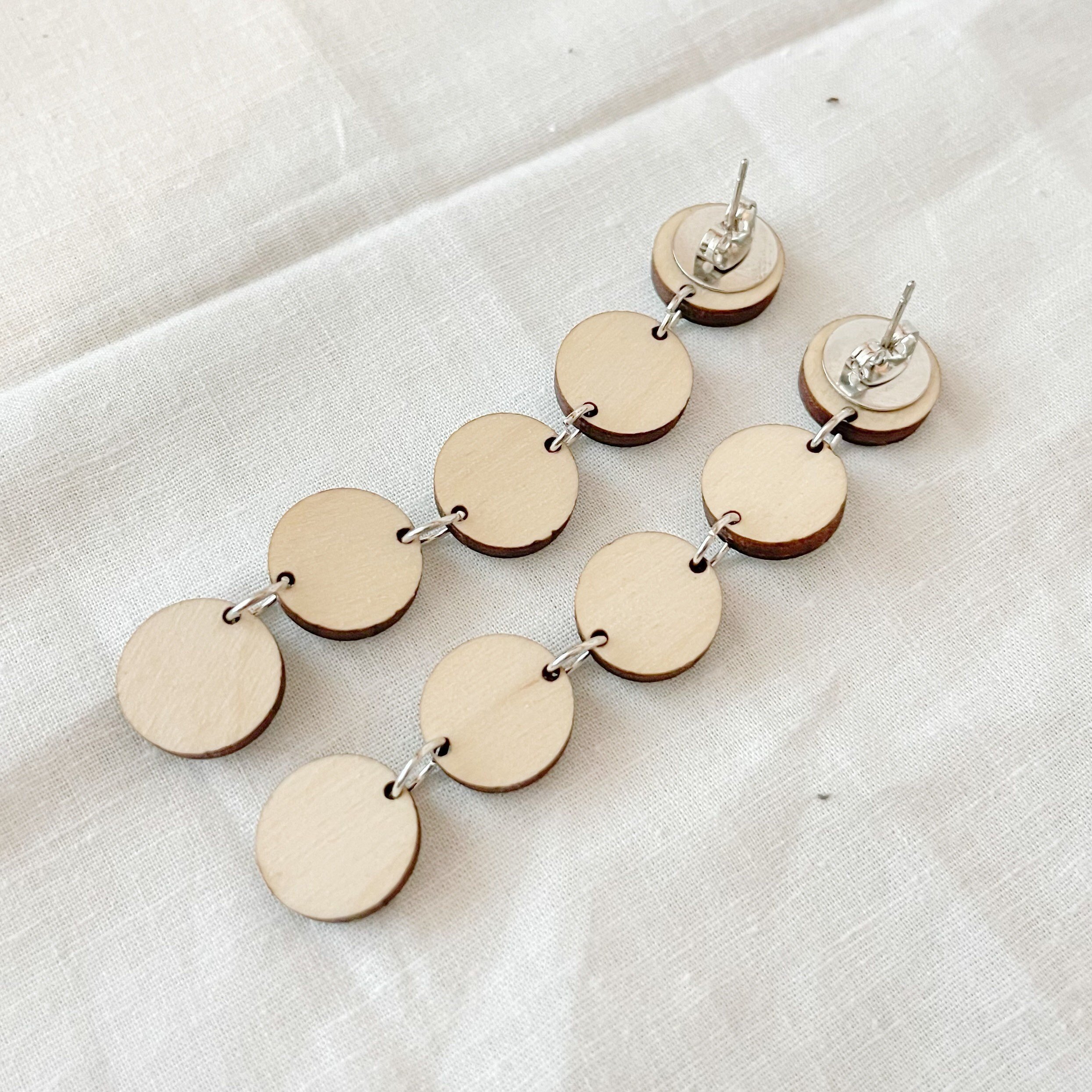 https://i.etsystatic.com/25935268/r/il/58ccc9/3348247925/il_fullxfull.3348247925_2wnx.jpg