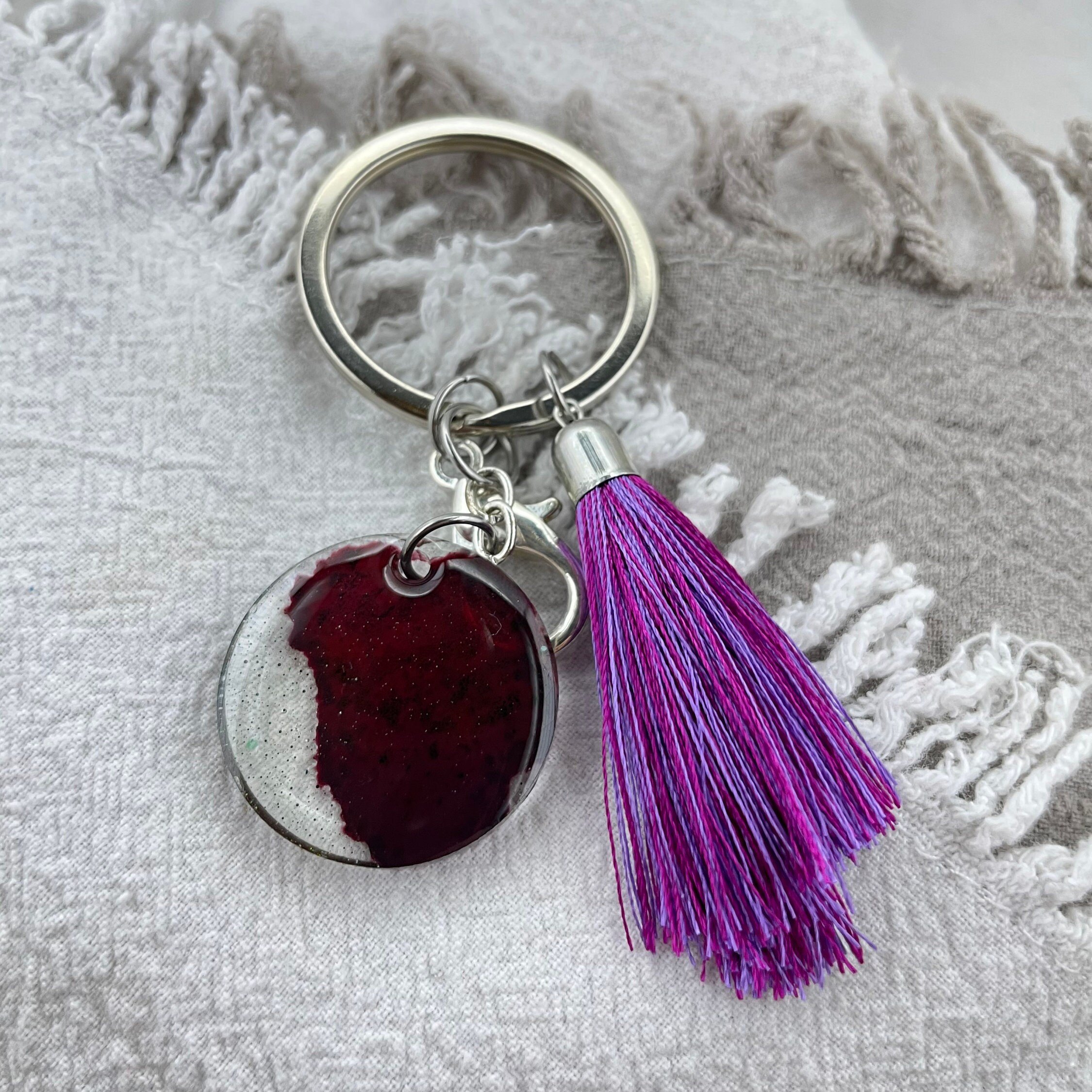 https://i.etsystatic.com/25935268/r/il/fcf365/2797508914/il_fullxfull.2797508914_2h18.jpg