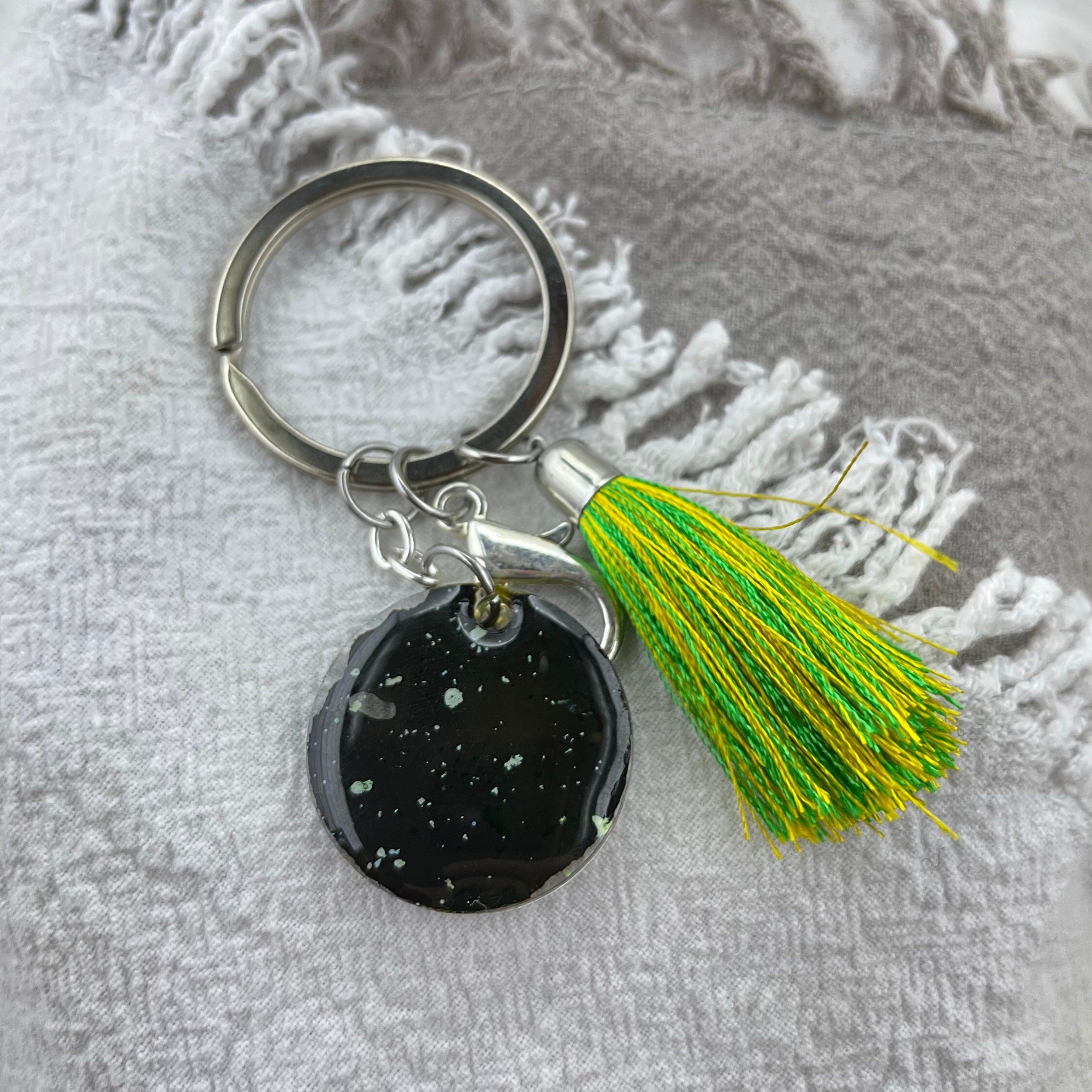 https://i.etsystatic.com/25935268/r/il/d15dcd/2797288034/il_fullxfull.2797288034_rlcx.jpg