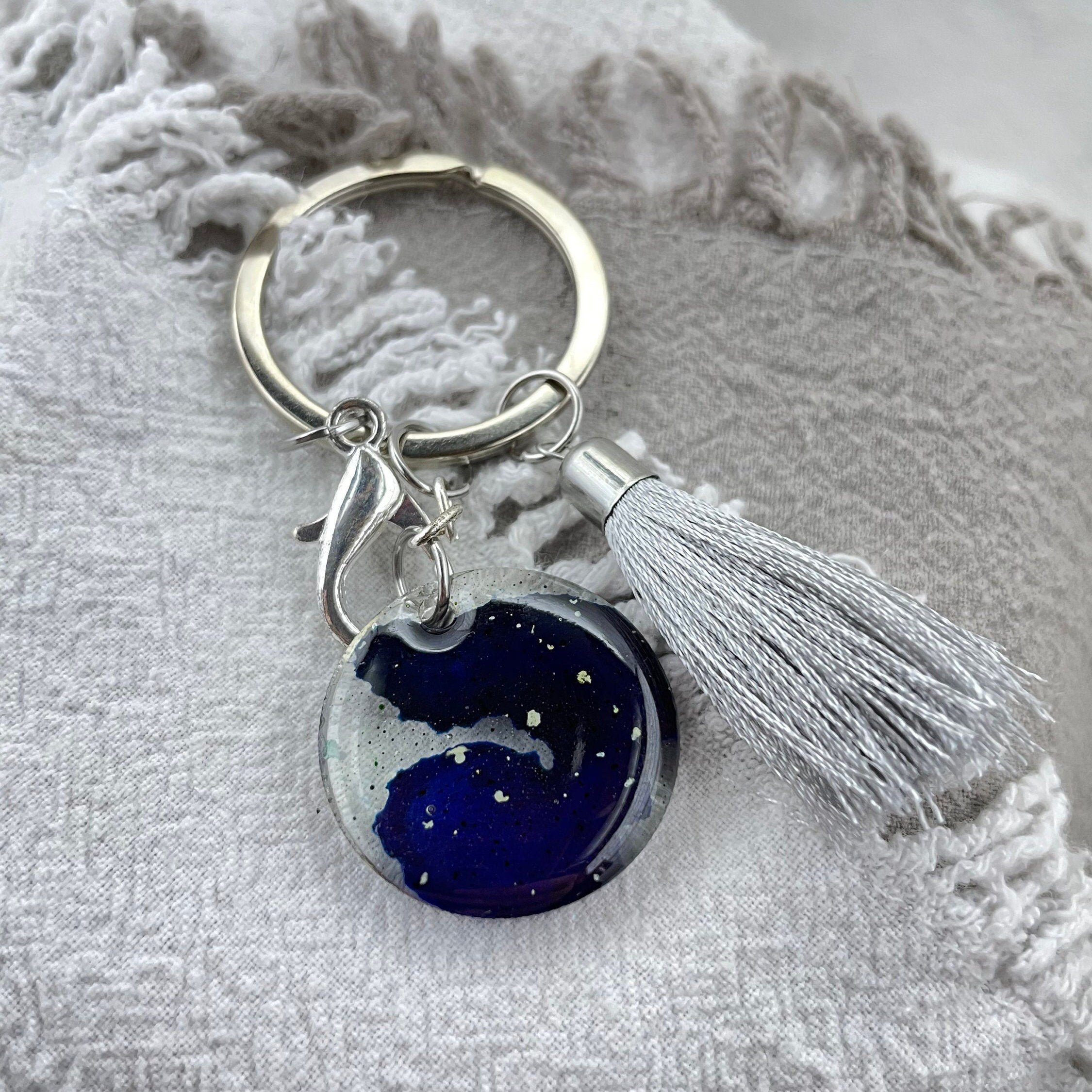 https://i.etsystatic.com/25935268/r/il/5d20b4/2795930850/il_fullxfull.2795930850_6lzc.jpg