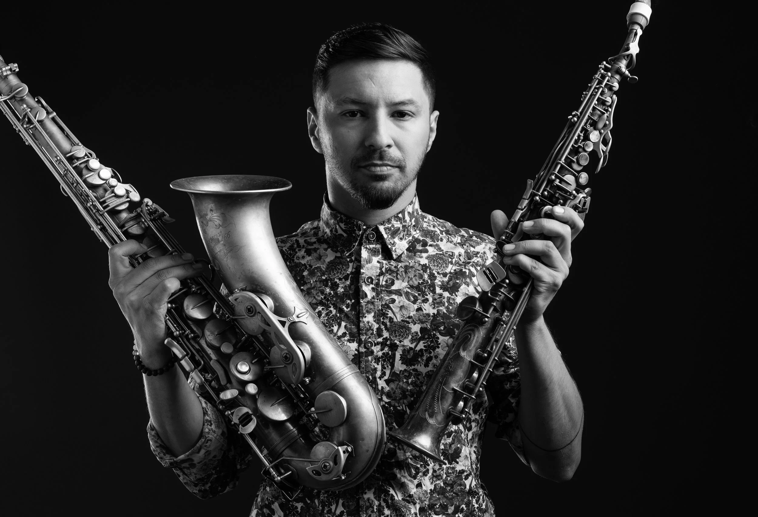 2022_09-2022_10 EJB Studio Session 07166-Edit-1-2.jpg