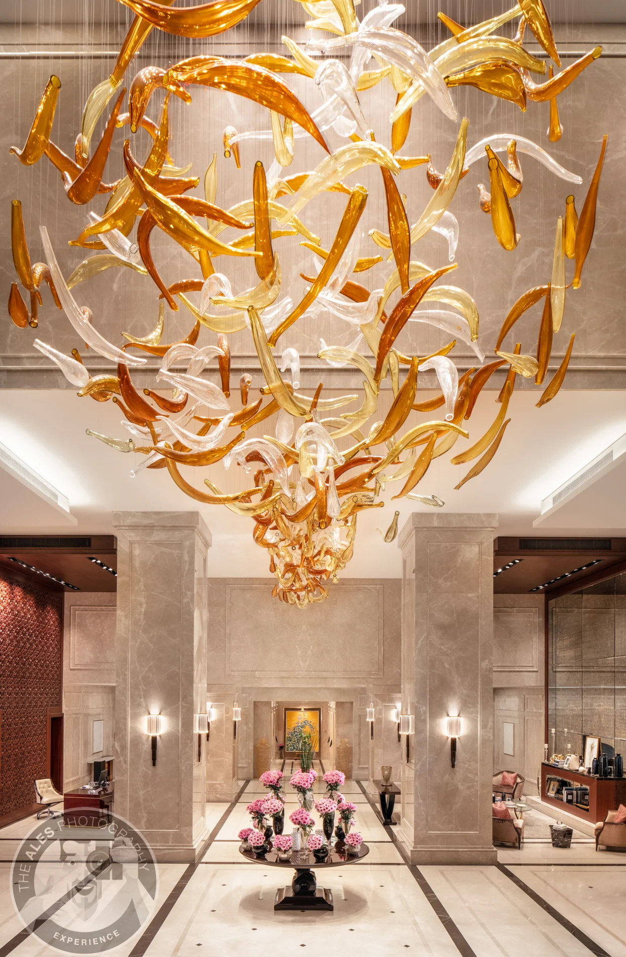 Preciosa Lighting, 118, UAE