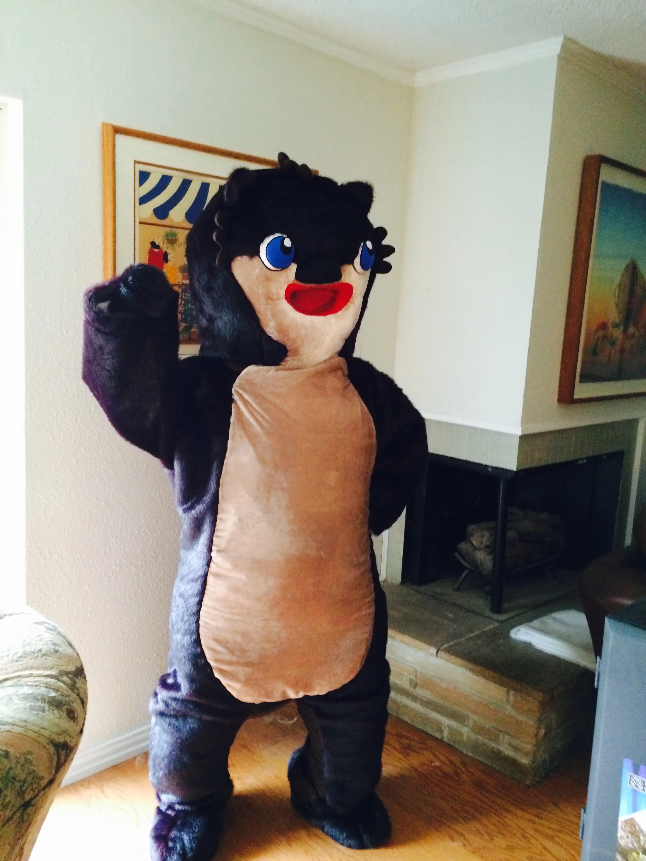 Otter suit – engineered the interior of the head and built the frame and padded it. Made the pattern for the suit.
