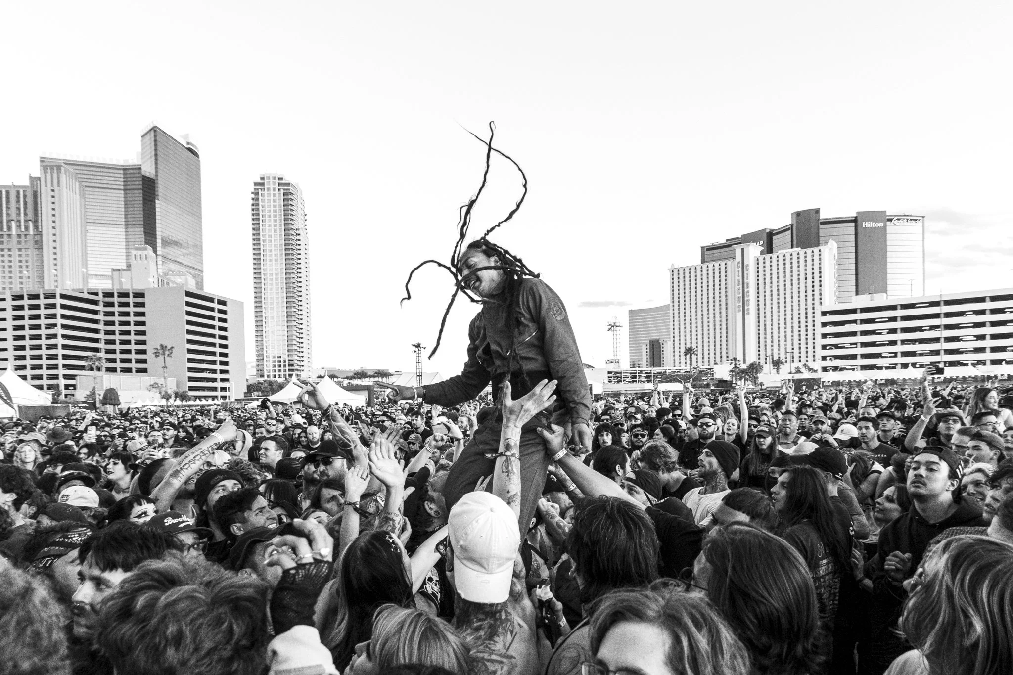CROWD_CHELSACHRISTENSEN_SICKNEWWORLD2024_-96.jpg