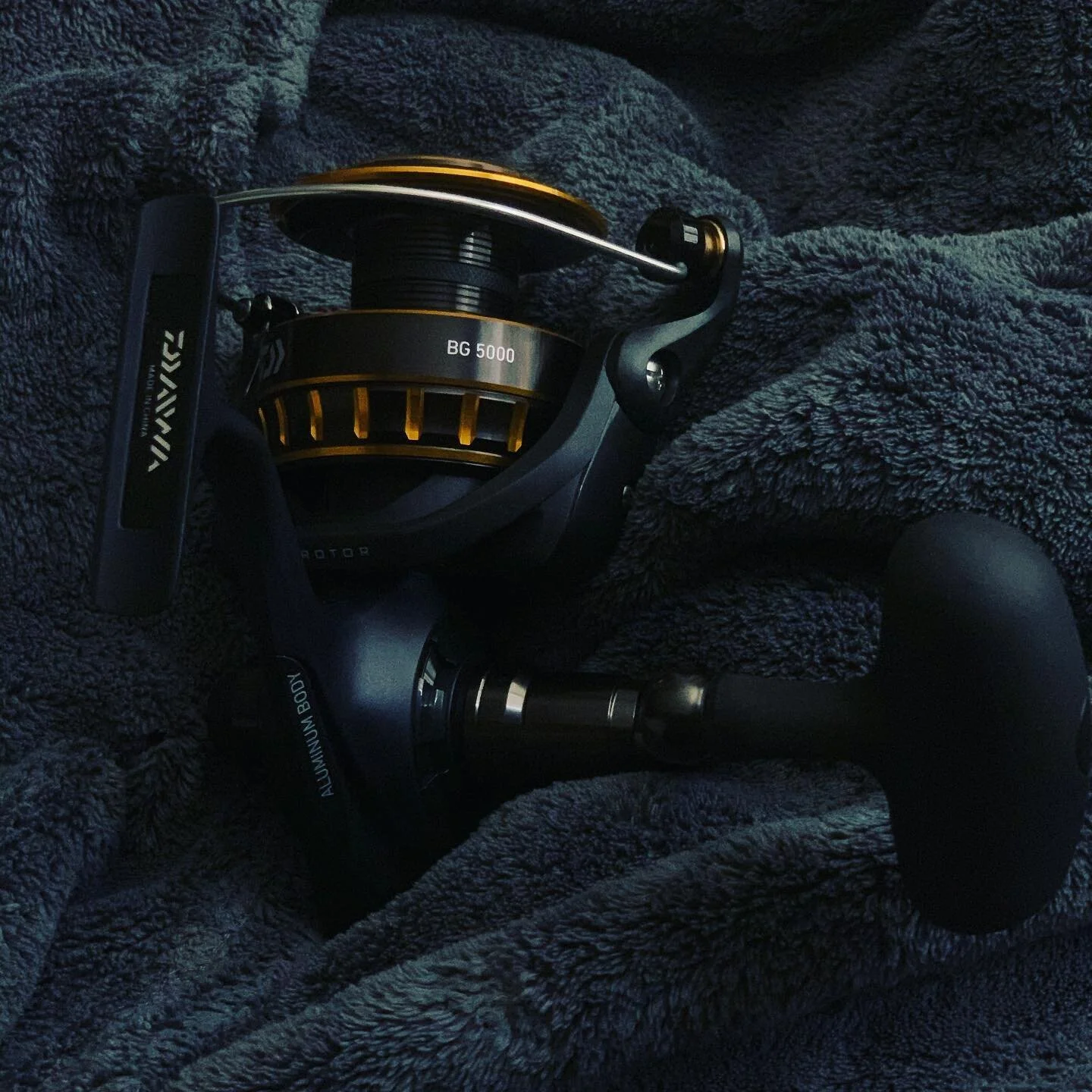 @daiwafishing BG5000 Hands down to one of the best reels on the market today. I can&rsquo;t stress this enough but the reel speaks for itself. 
Black Anodized Machined Aluminum Housing ("Hard Bodyz" Body &amp; Side Cover), OVER-SIZED DIGIGE