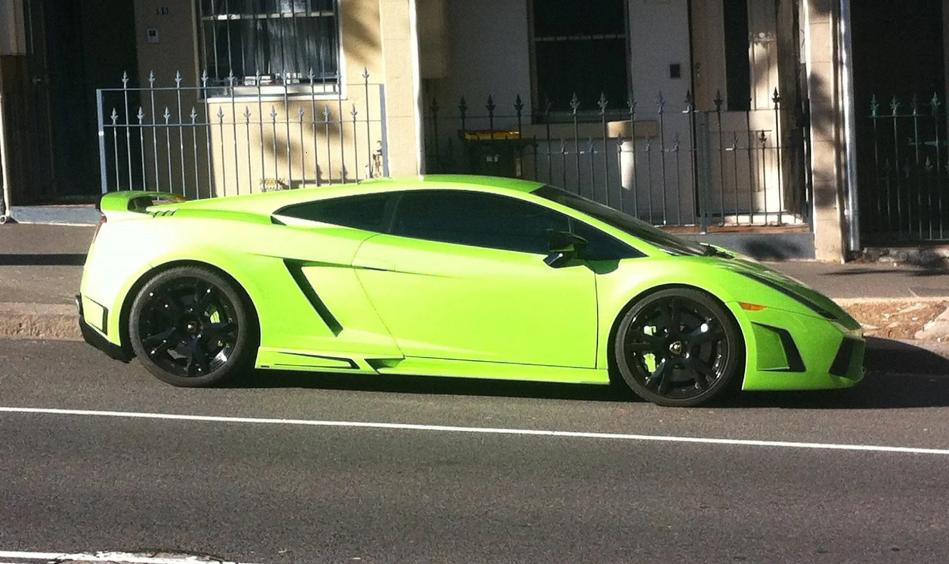 lambo.jpg