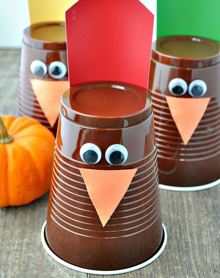Thanksgiving-Game-Turkey-Bowling.jpg