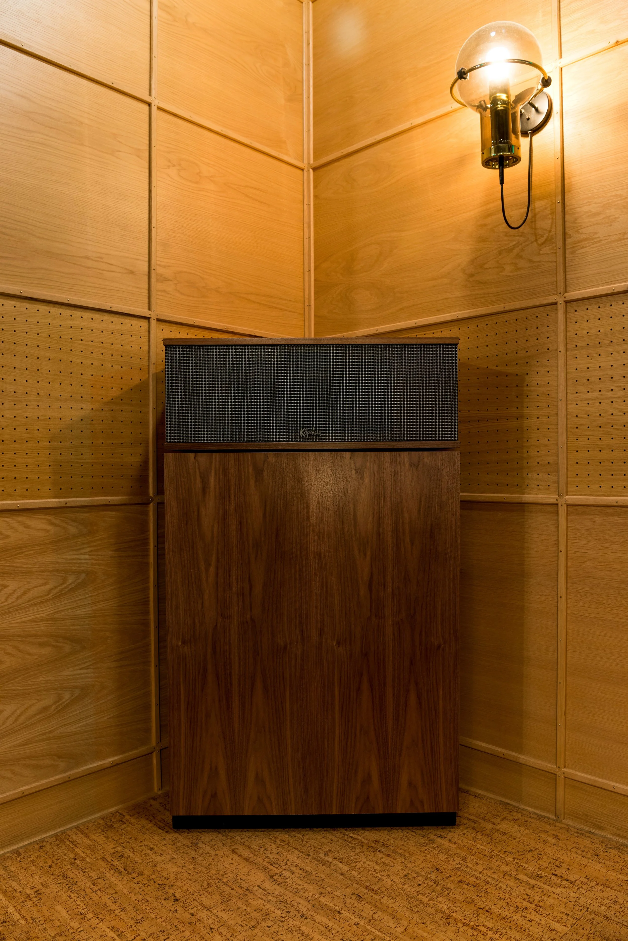 isc speaker.jpg