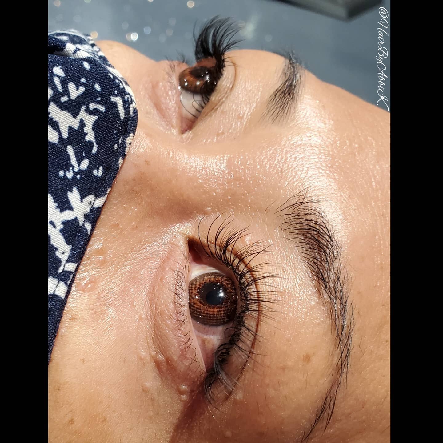 🌌 l o n g  h y b r i d 🌌
.
Used 13mm singles and fans to create this extra long hybrid set 😍💜
.
🖤 25% off until the end of Sept 🖤
.
.
#ilashstore #eyelashes #lashextensionsstl #lashextensions #stl #lashlift #lashliftstl #stlmade #stlhairstylist
