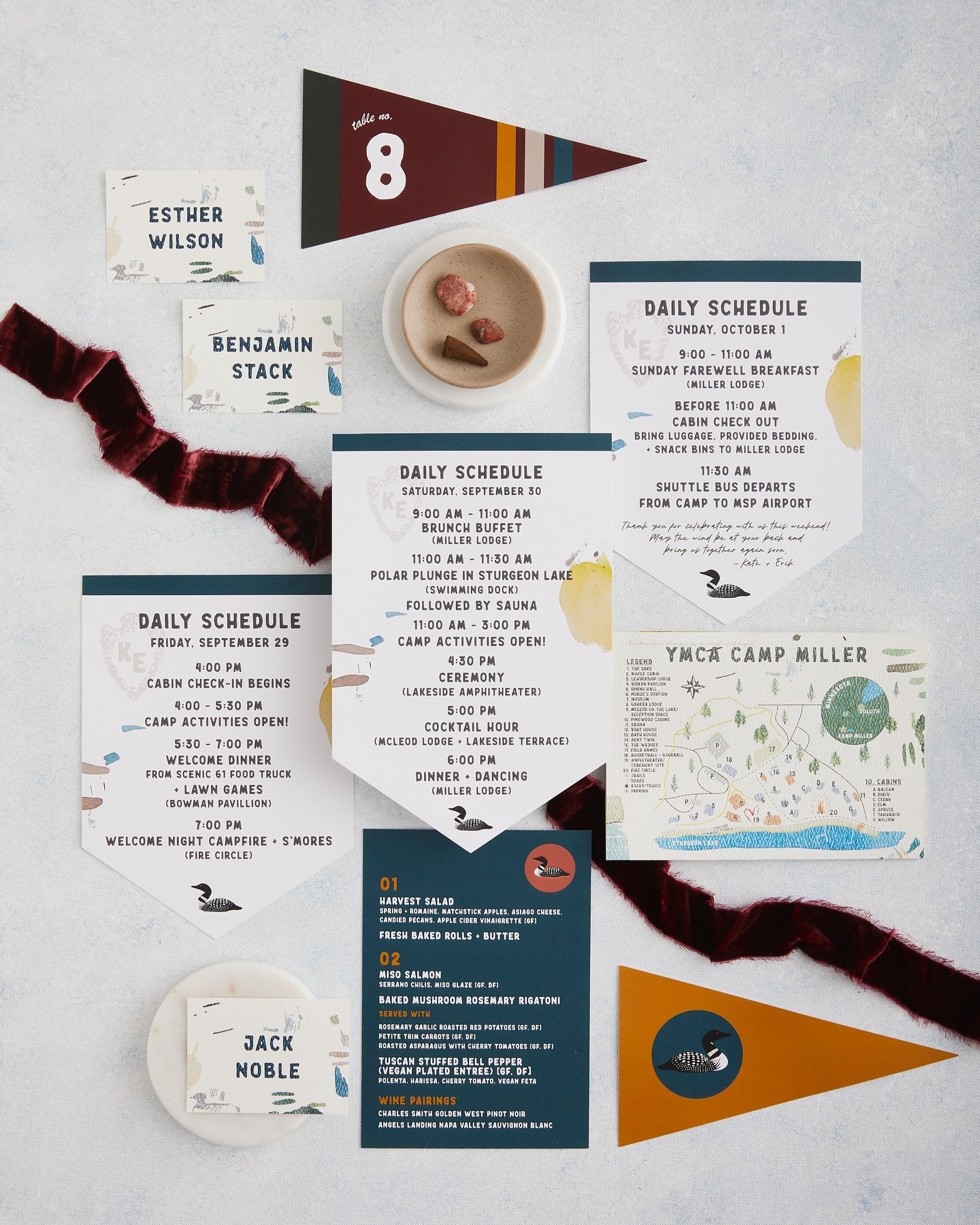 POV you treat your family and friends to a weekend at camp for your wedding 🏕️ K+E loved summer camp so much that they recreated the experience for their wedding. Picture polar plunges and saunas, craft time, hikes in the woods, bonfires and s&rsquo