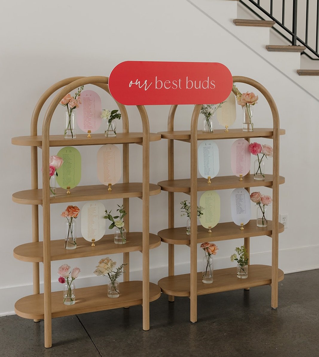 H + S just celebrated their one year anniversary; congratulations loves! Cannot and will not get over these pops of color for their gorgeous wedding day 🎀🌺🌼🍊

Photography @kirasavagephoto 
Planning, Design + Rentals @collectedrentals 
Venue @theh