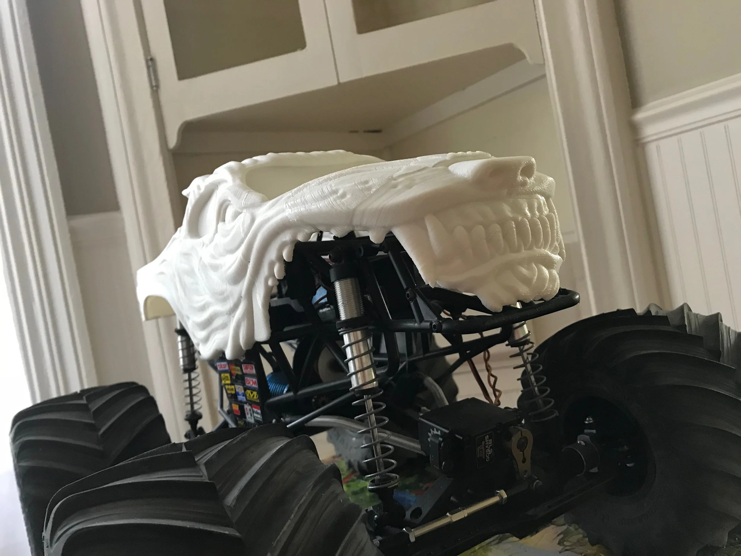 wolf's head monster truck toy