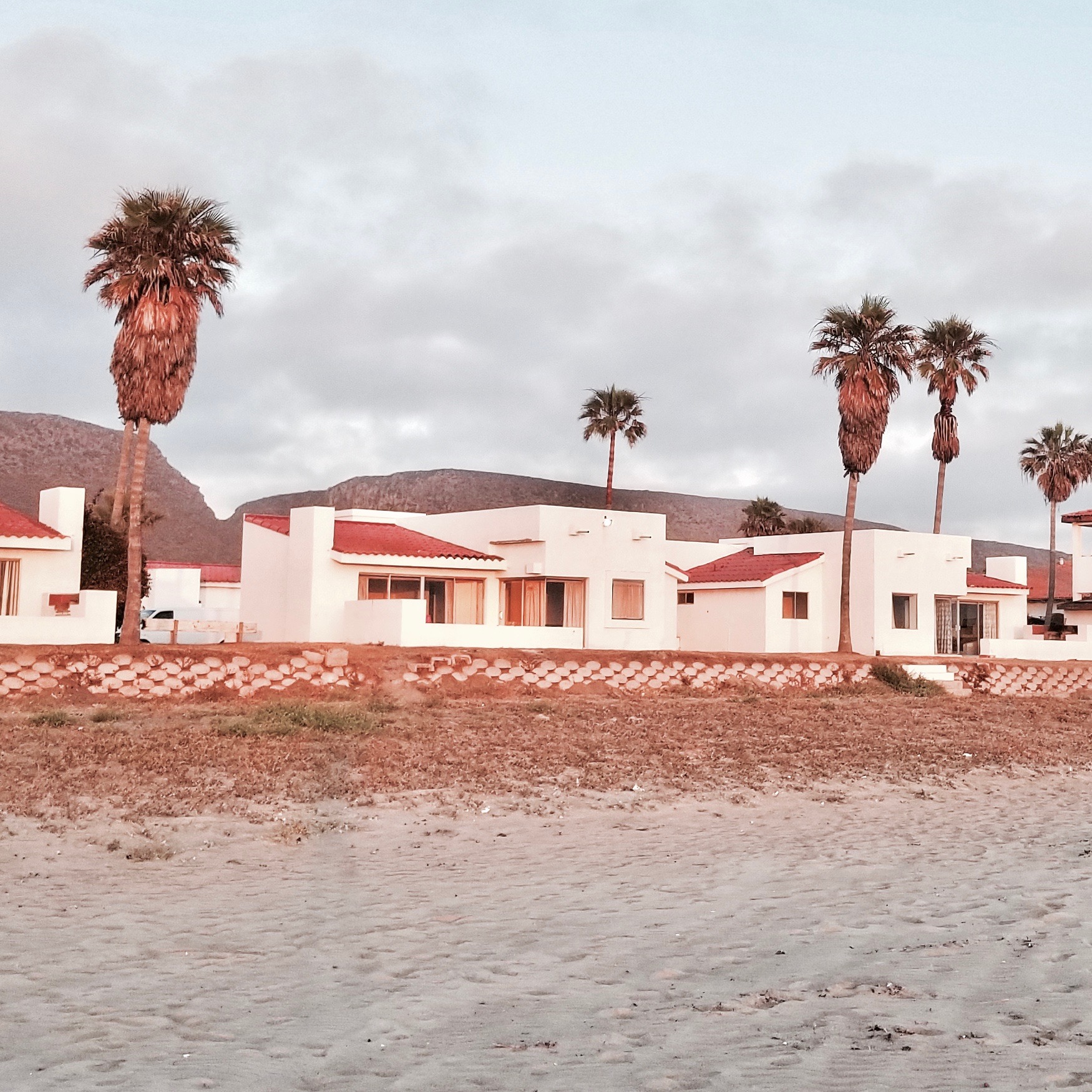 villa square 2.jpg
