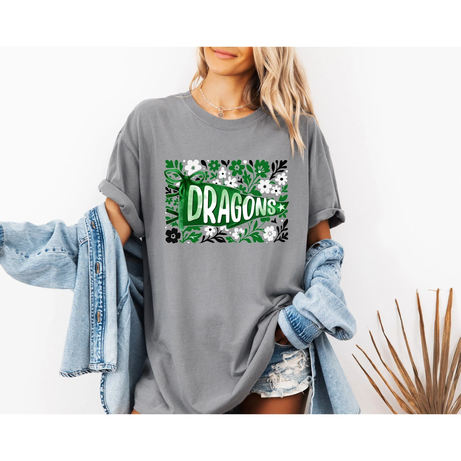 floral penant dragon .jpg