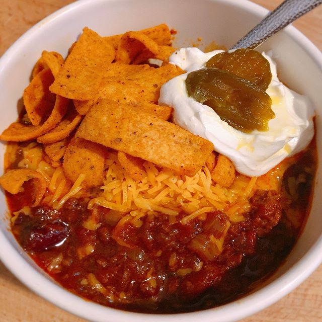 This weather calls for Smoky Slow-Cooker Chili
#chili #spicy #ohioweathersucks #chiliwarmsthesoul #slowcookerrecipes #cooksillustrated