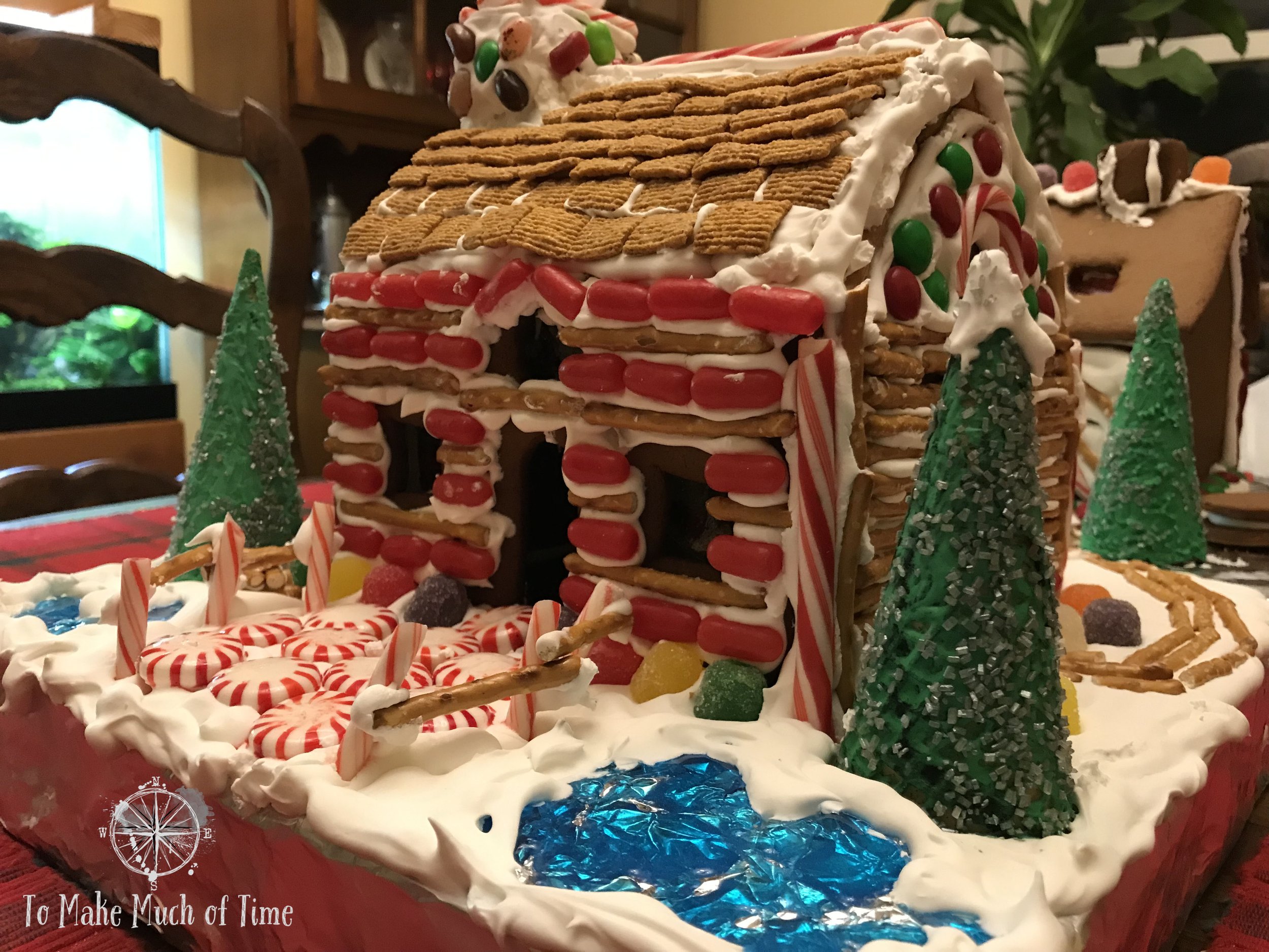 Gingerbread House Gingerbread Cake - festive Christmas dessert