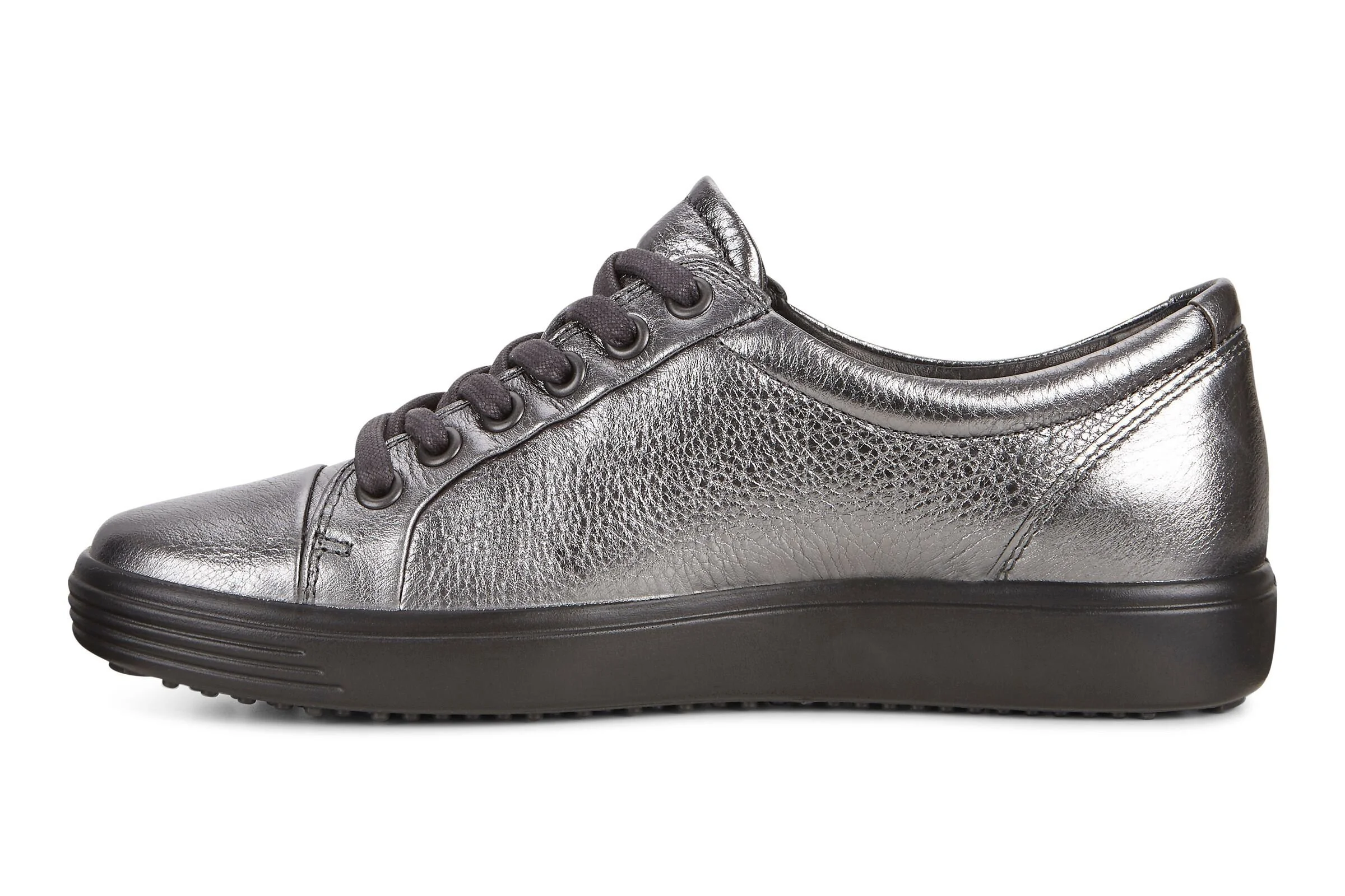 ecco ladies sneakers