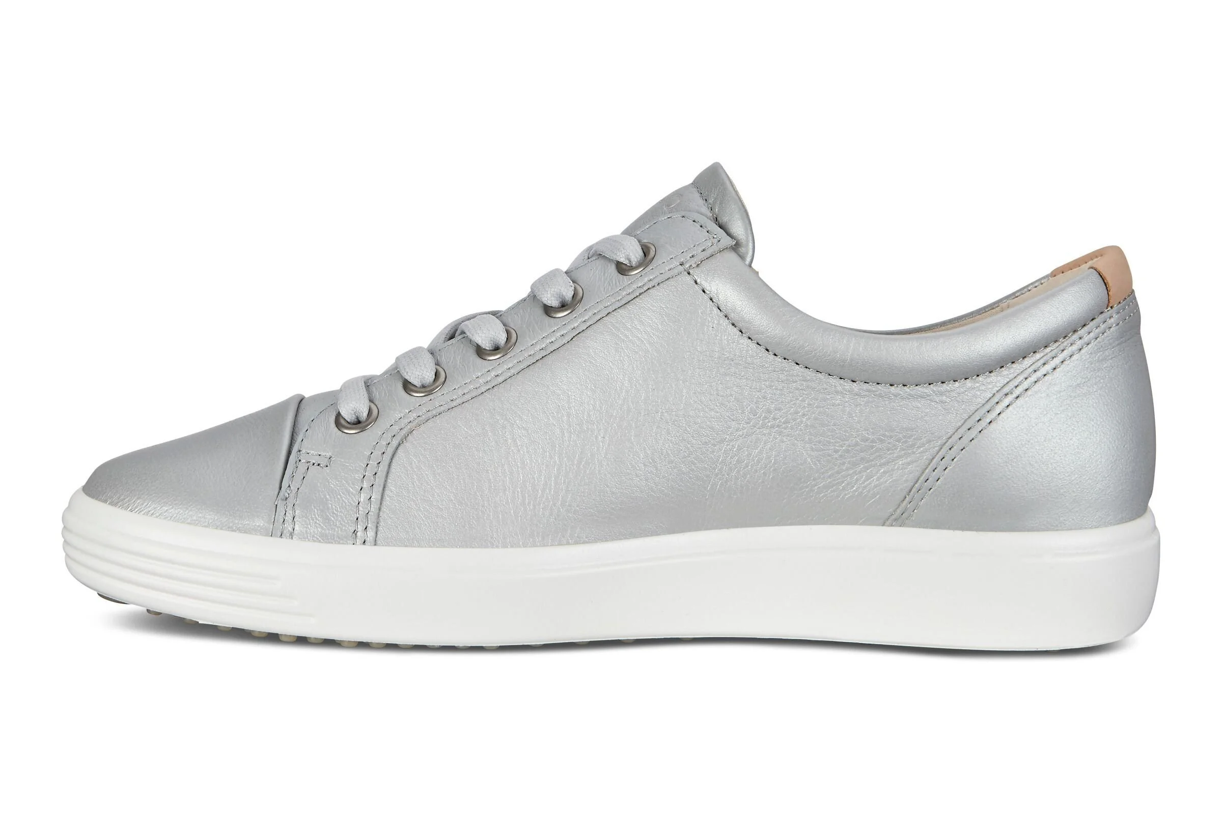 ecco ladies sneakers