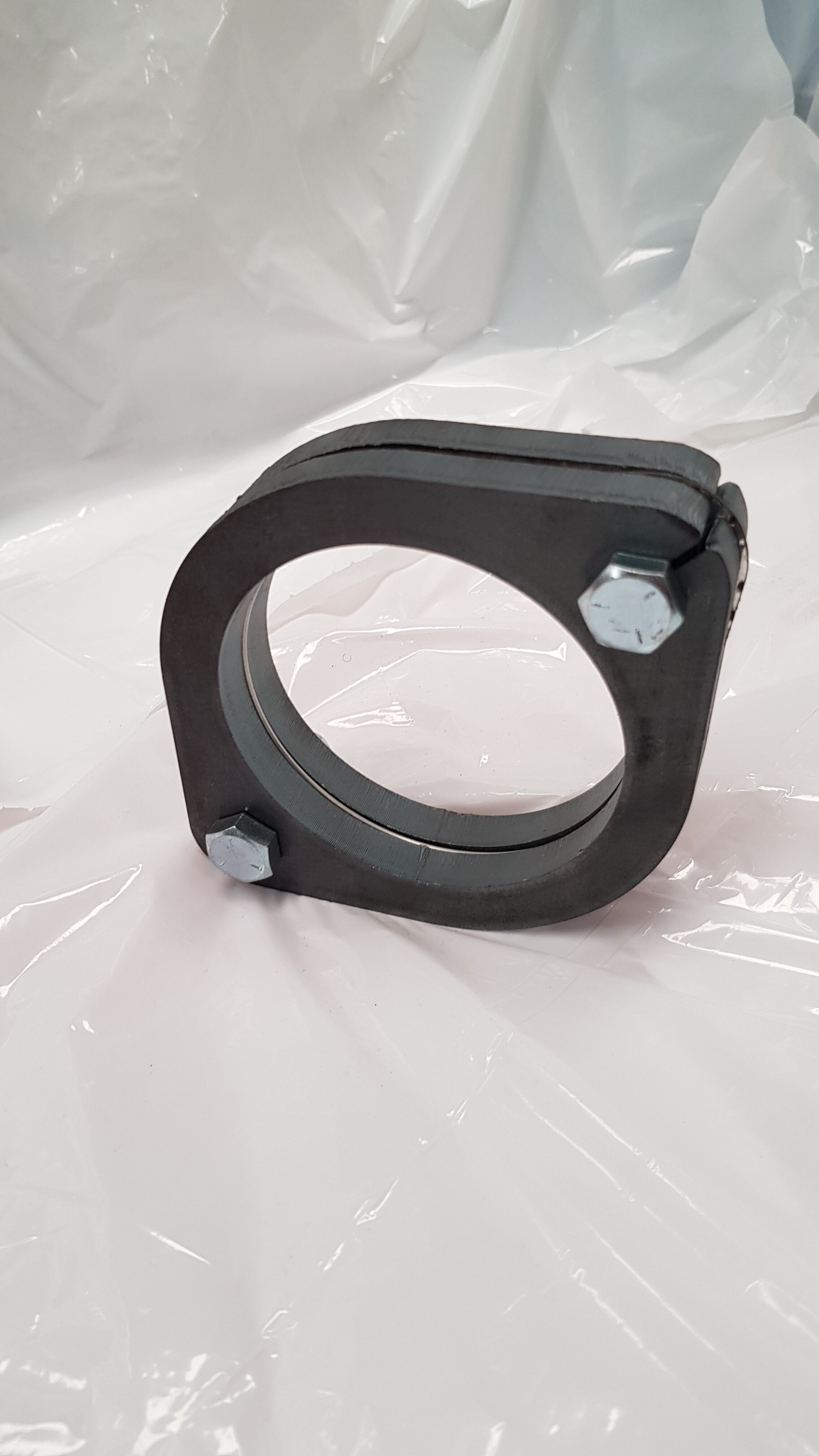 HOLDEN FLANGE SET 2.5 INCH 2 BOLT 