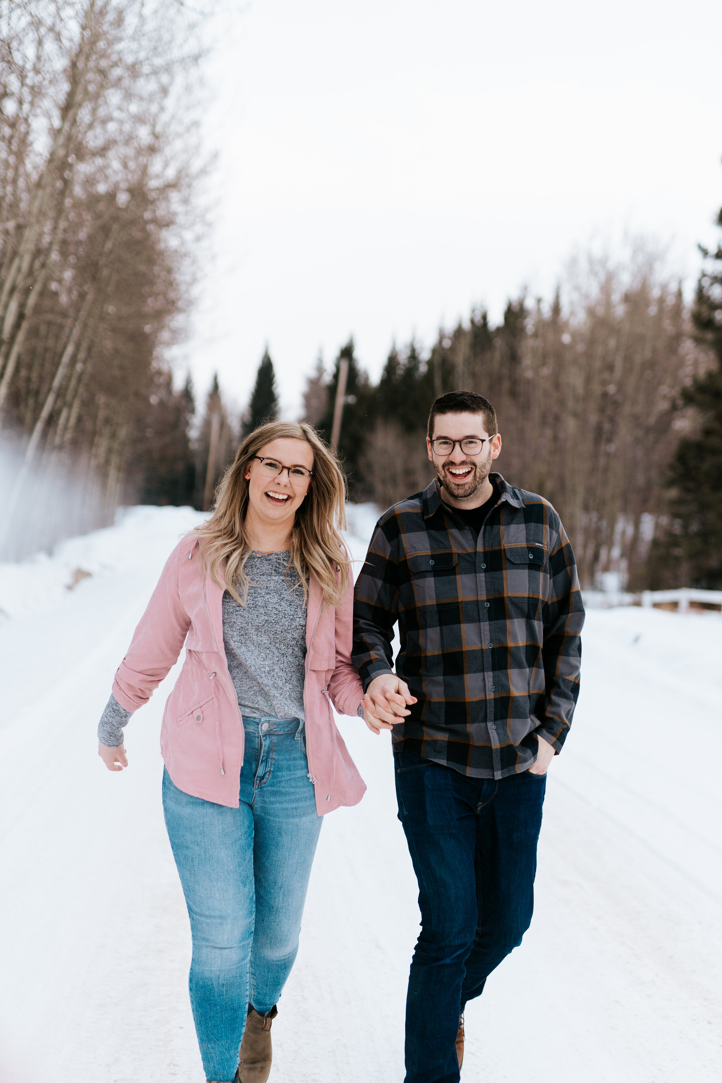 Priddis, Alberta Winter Lovers - Couples Session