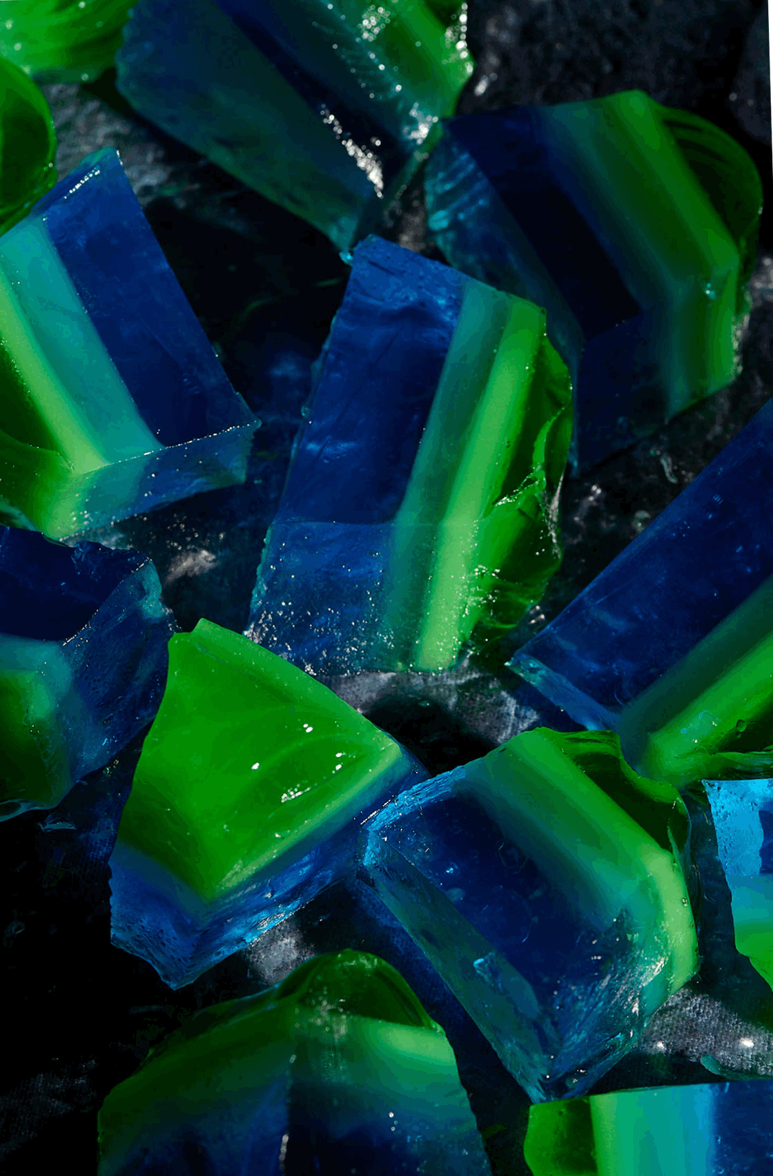 2024-06-13 04:06:40 +0000.GIF