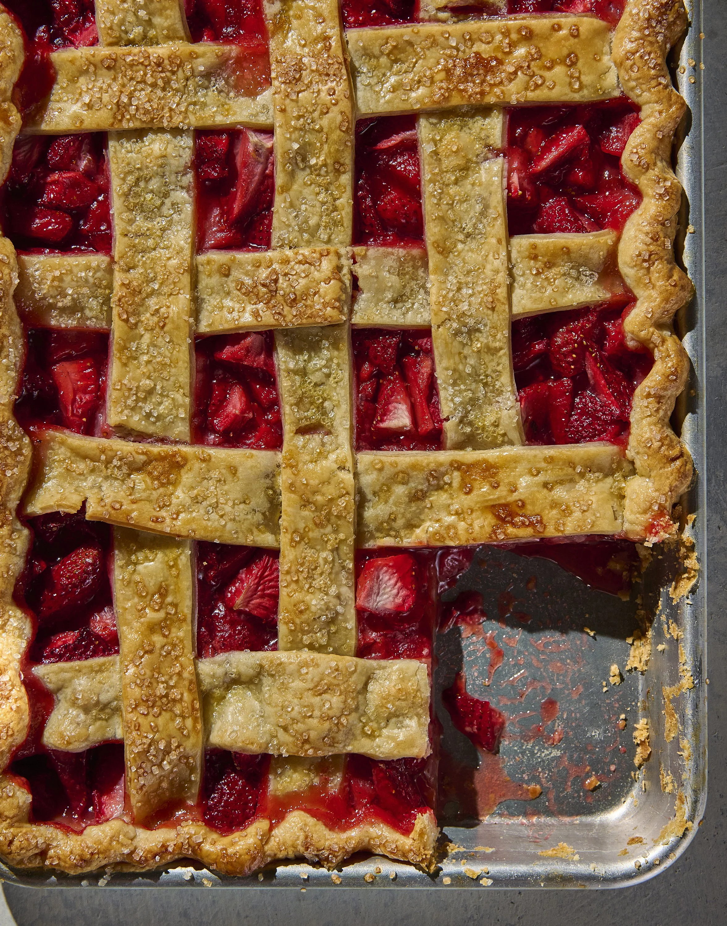 strawberry-slab-pie-page48-0992.jpg