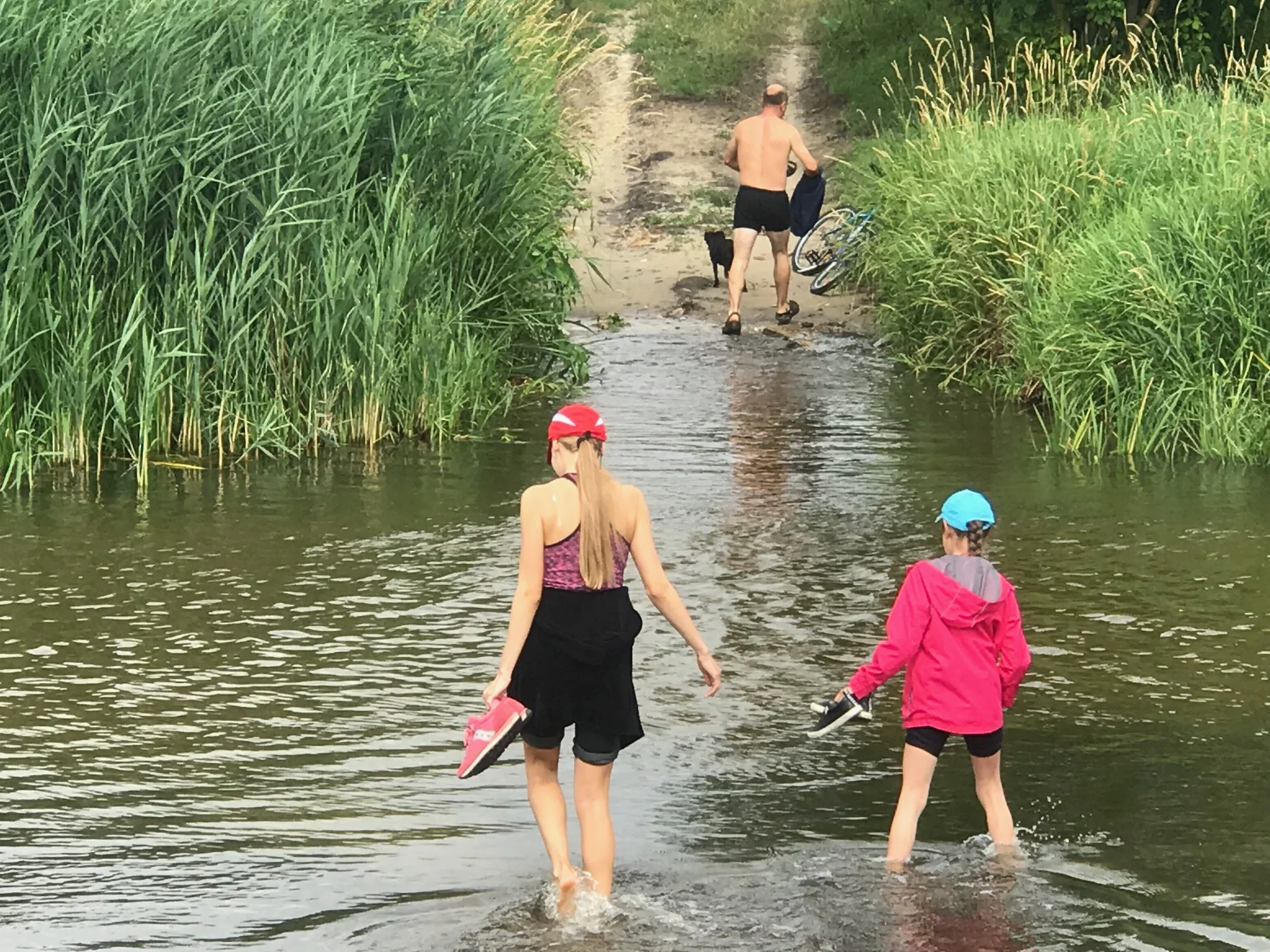 People in water (Ukraine)