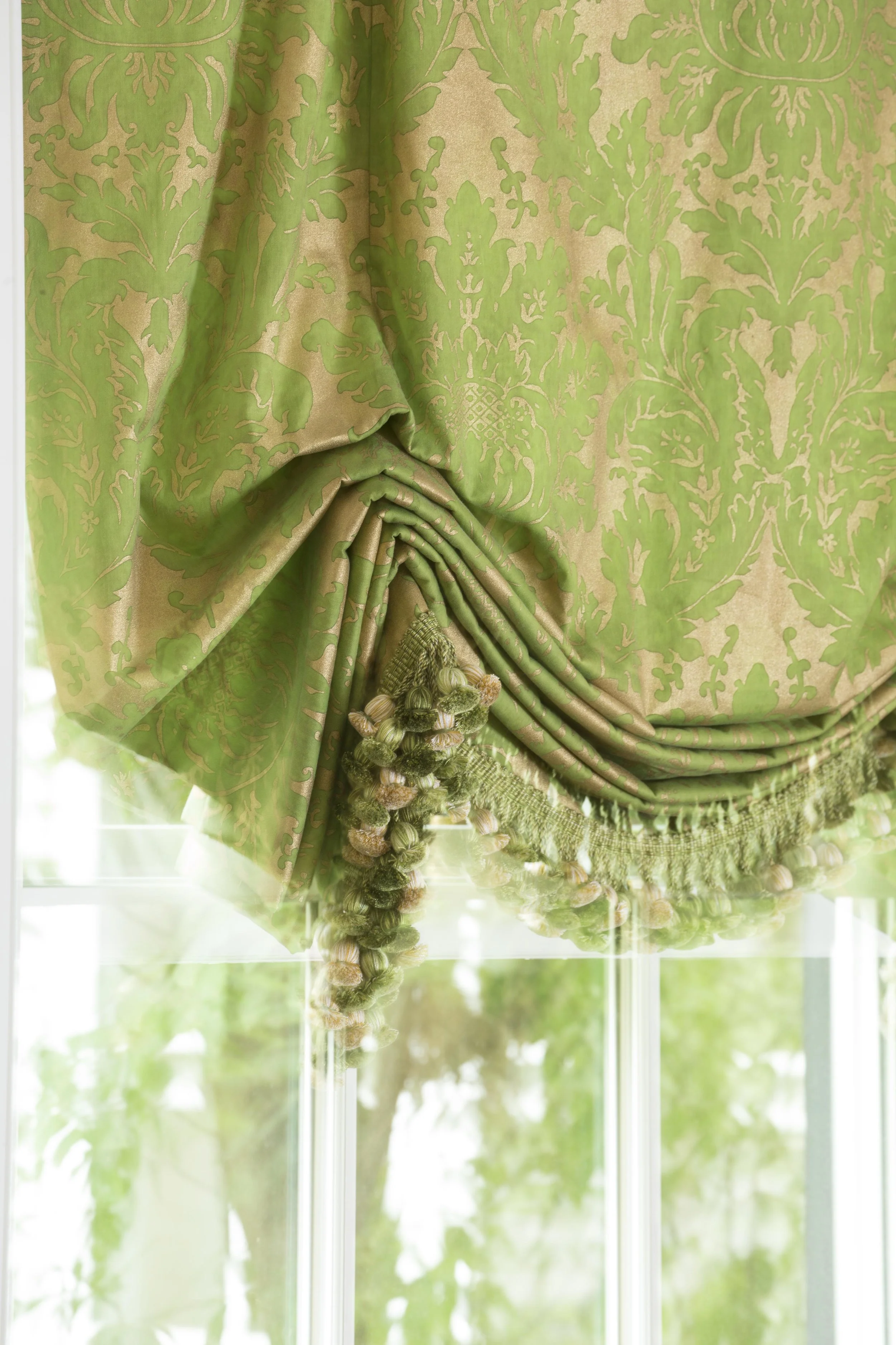 Dining Window Detail