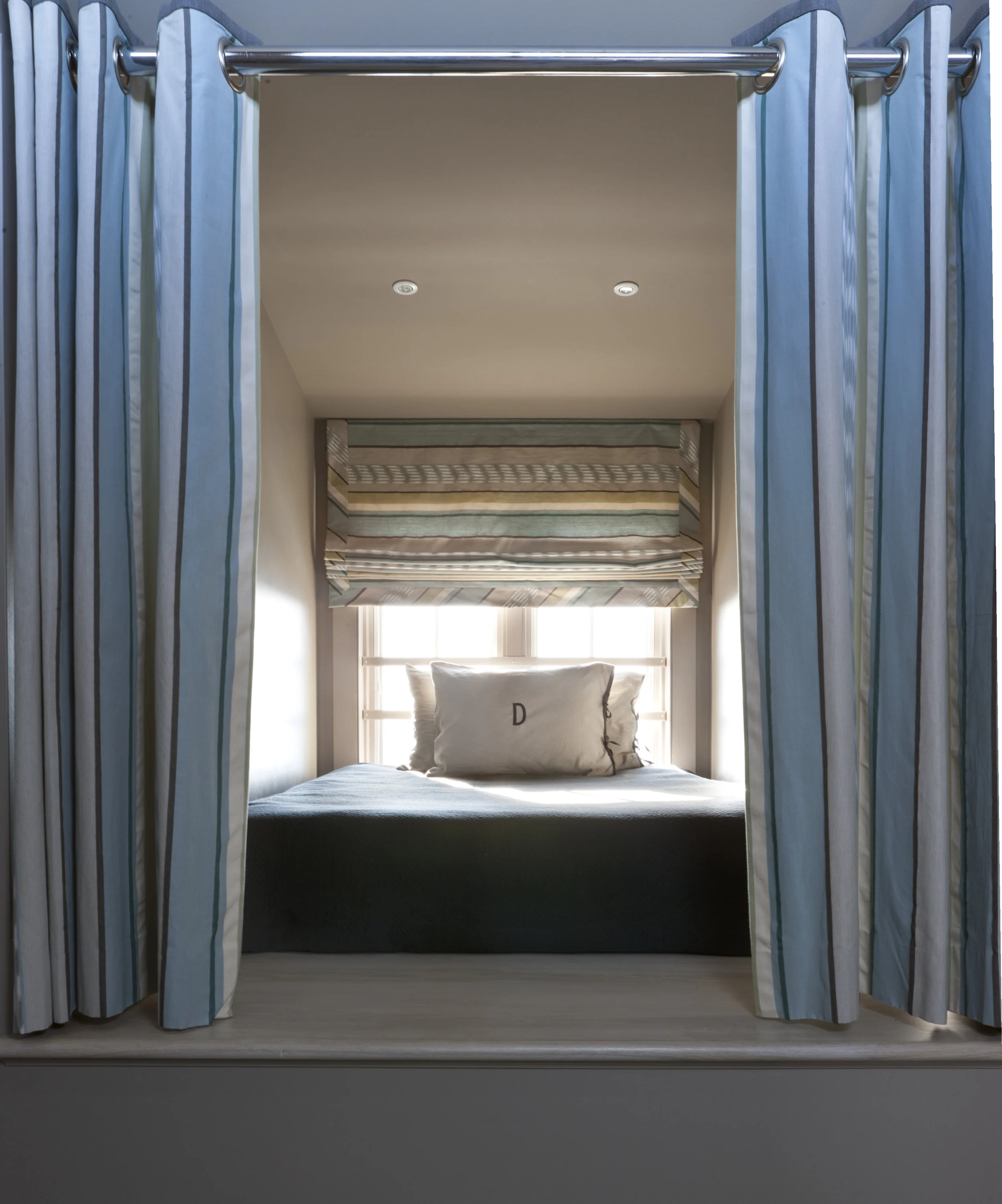 Lofted Bed Space