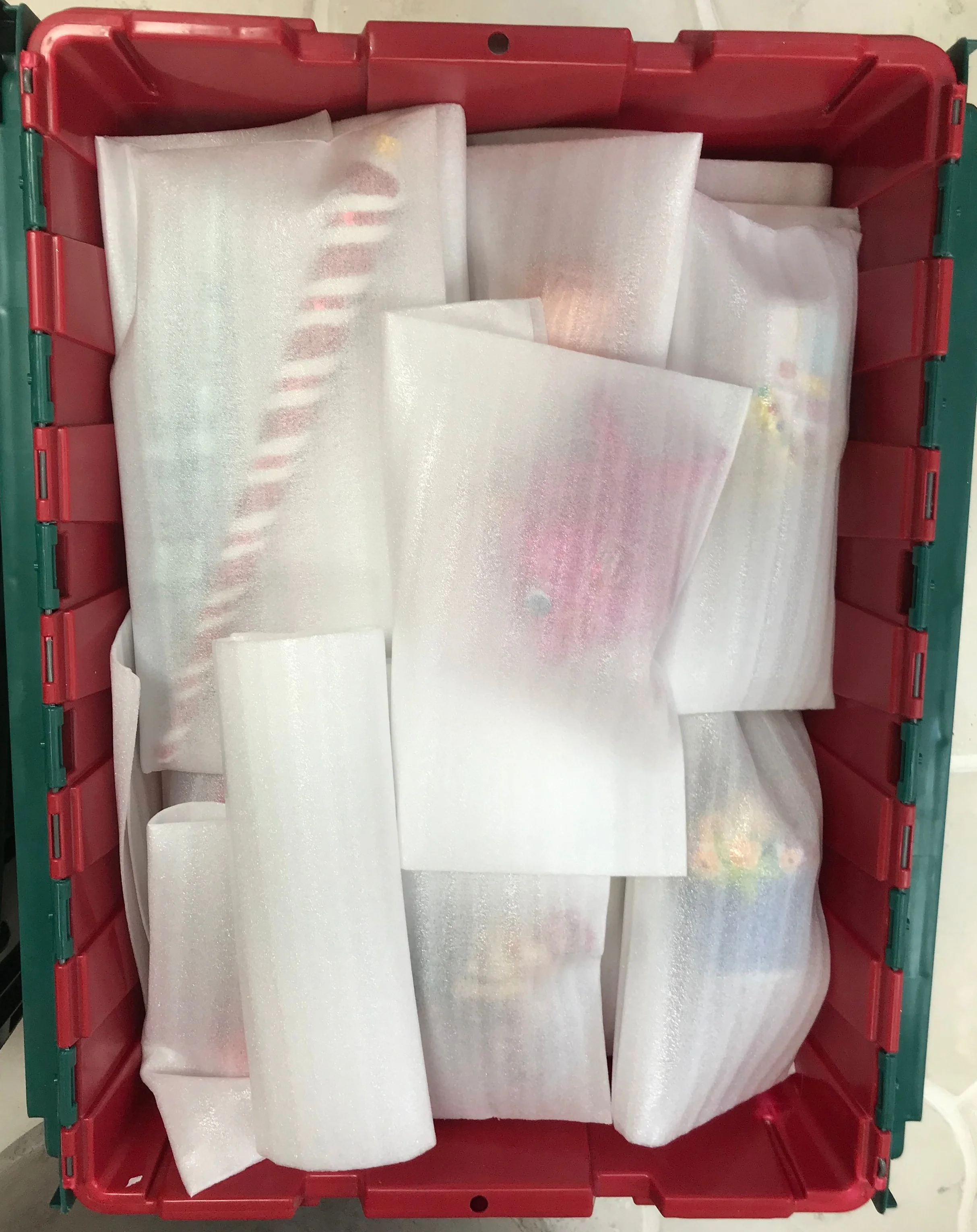 SCW Interiors Life Hacks Blog : Dismantling your Christmas Tree - Sharing is Caring. Instead of using tissue paper or newspaper, try using plate sleeves.