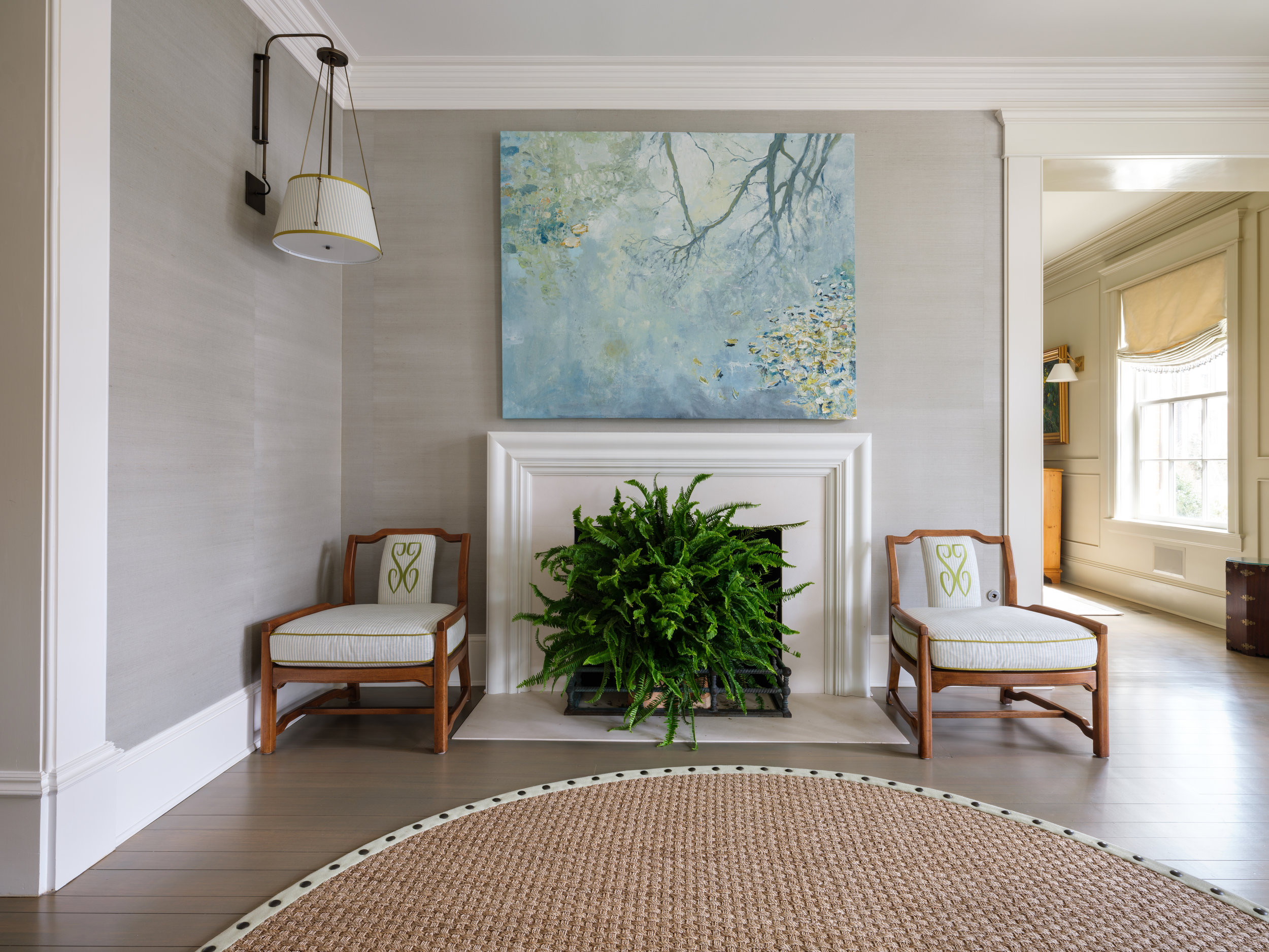 foyer .jpg