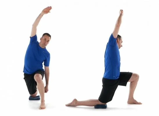 hip flexor stretch.jpg