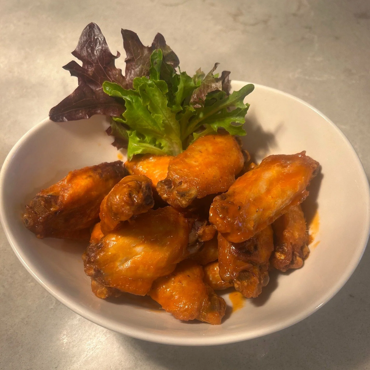 Craving wings this Grand Final Day? We&rsquo;ve got you! 🍗

Enjoy $1 wings all day while catching every moment live in our Sports Bar. It&rsquo;s set to be a massive day of footy as both our Brisbane teams hit the field! 👏

🟣 NRLW: Broncos v Roost