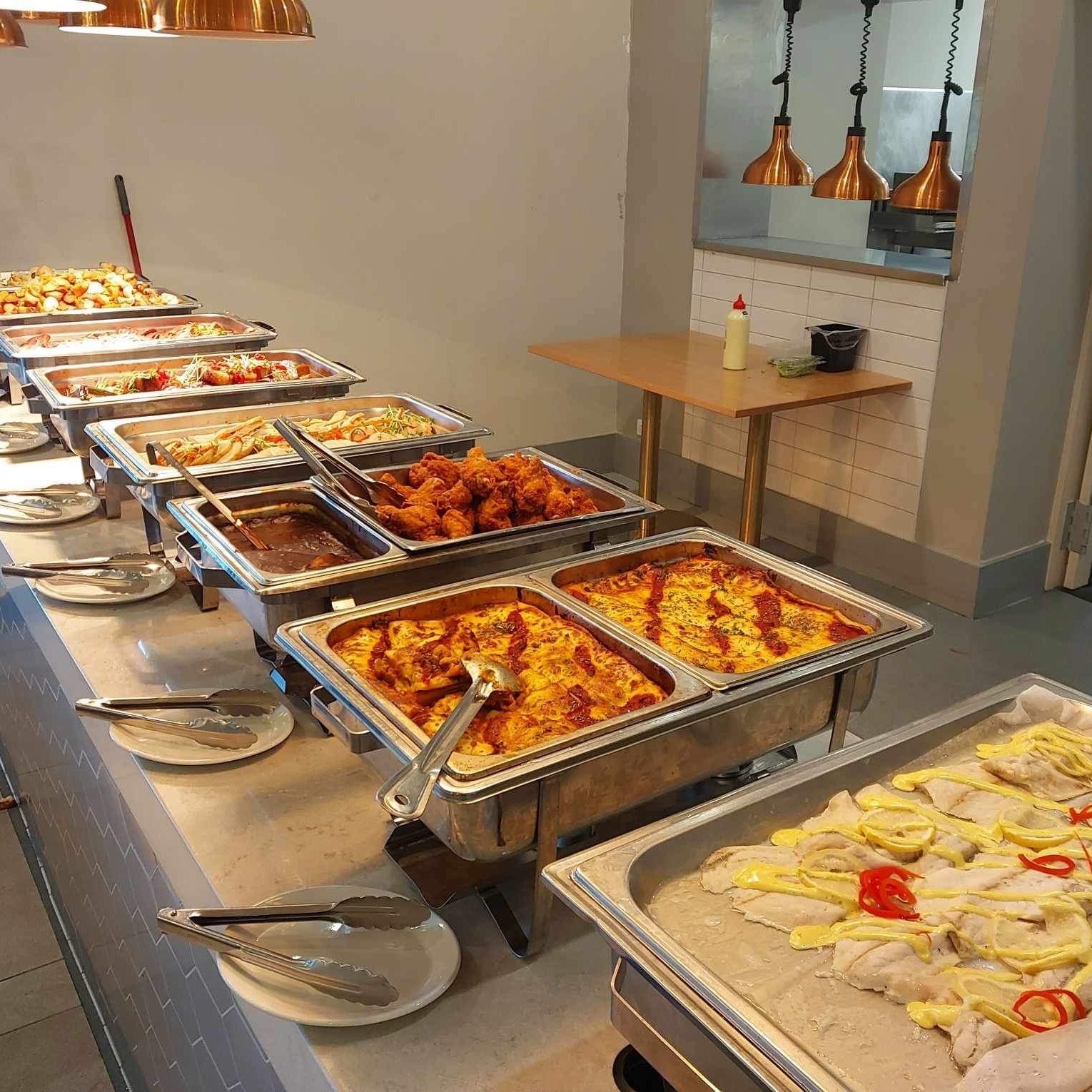 Christmas is only weeks away! 🎄

Still finalising your plans? Let us take care of everything and join us for our Christmas Day Buffet Lunch! 

Final tables remaining. Call (07) 3277 6600 to secure your spot.