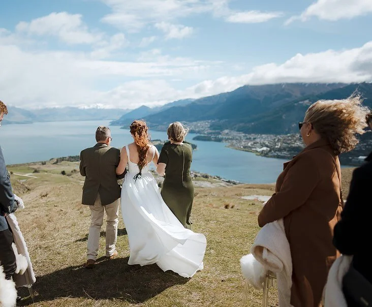 On a windy stunning day up Deer Heights park I was so pleased at how my hair stood up.
I love the story&rsquo;s of how people find each other &amp; their love stories.
.
.
.