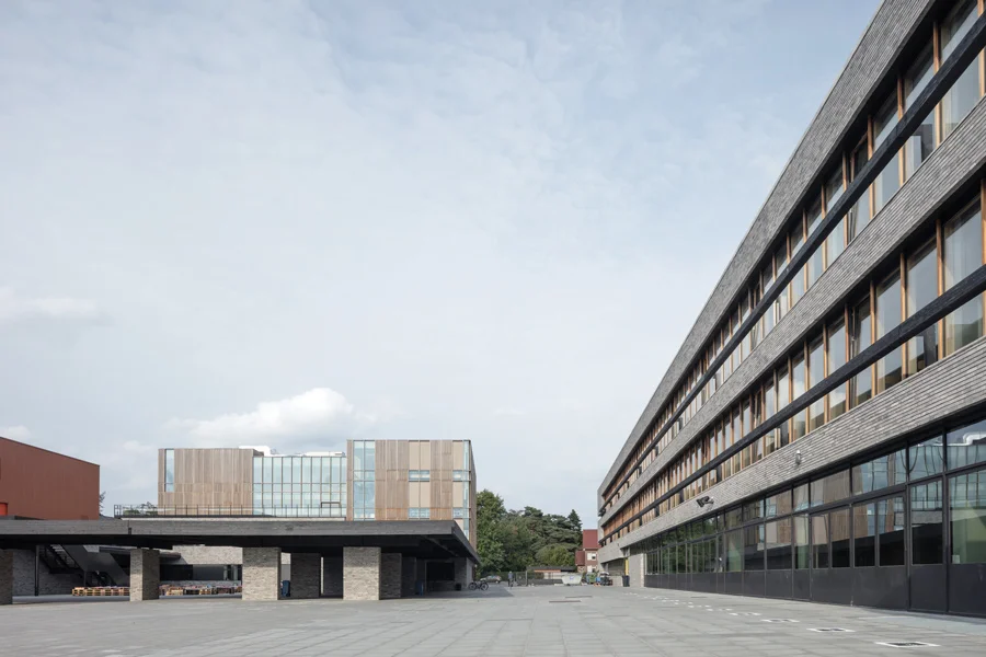 focus-archi-magazine-architecture-a2o_ScholencampusAtlascollege_StijnBollaert_3.jpg