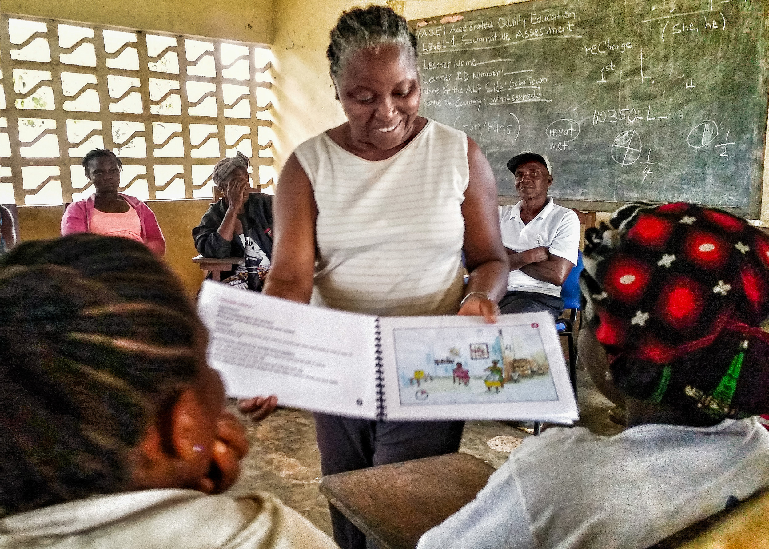  Comfort Summerville, Coordinator for Dropout Prevention at the Ministry of Education. The Ministry of Education's Community Engagement Unit joined USAID Read Liberia's Community Engagement Team to engaged&nbsp;parents and teachers through peer educa