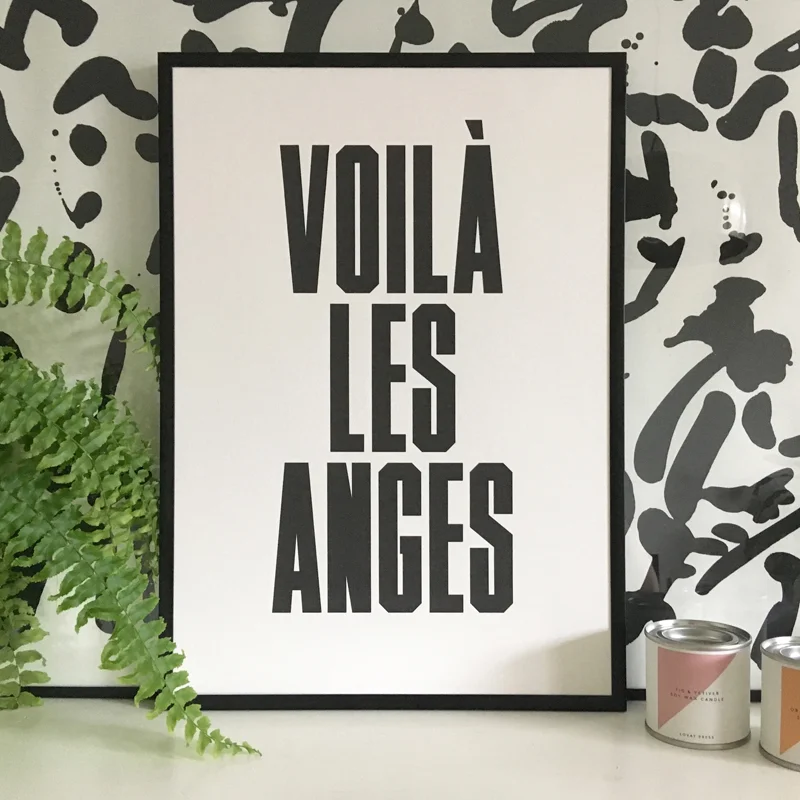 voila_les_anges_fireplace_square.jpg