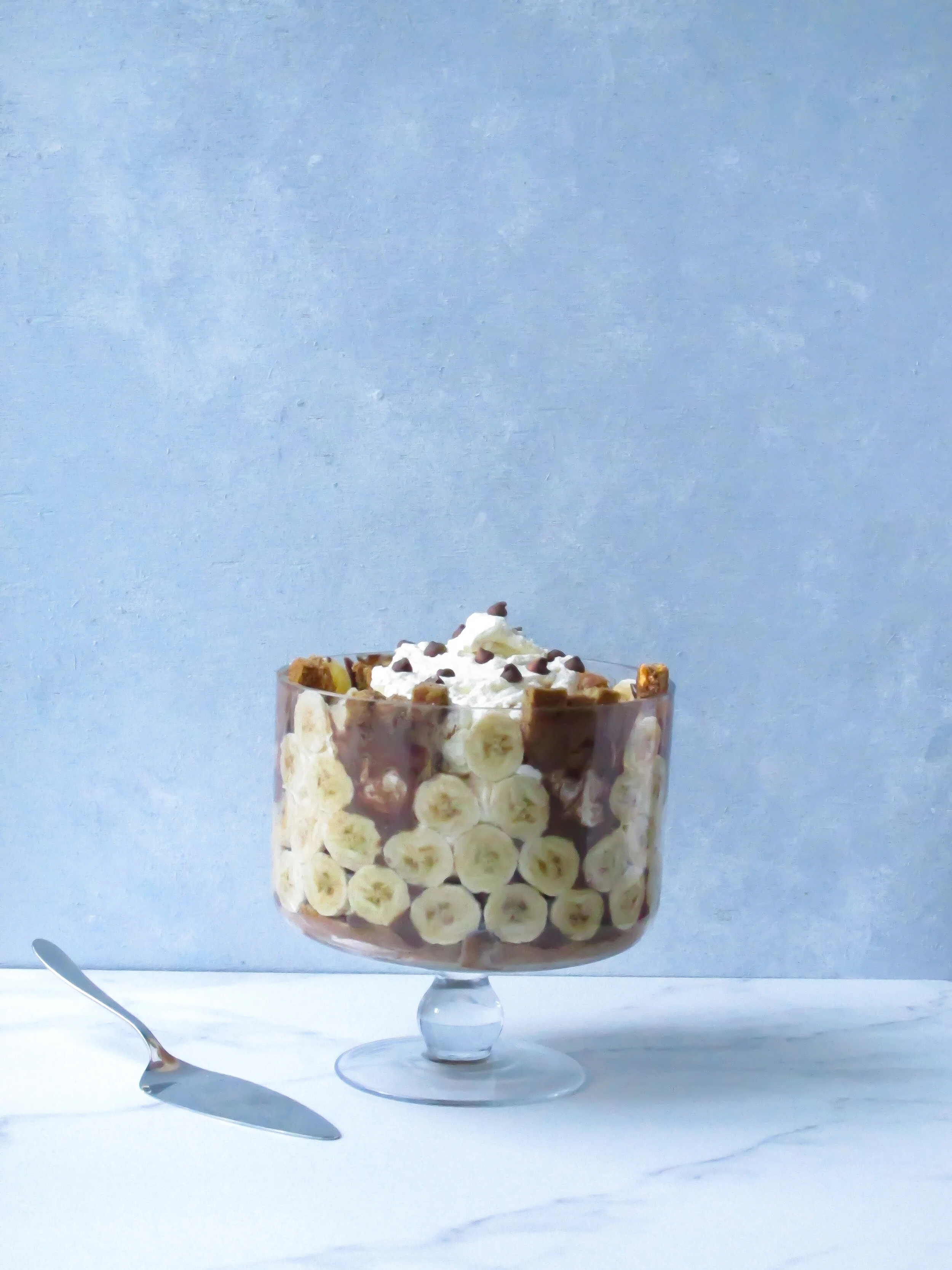 Dreamy Chocolate Banana Cake Trifle — Stripes & Willows
