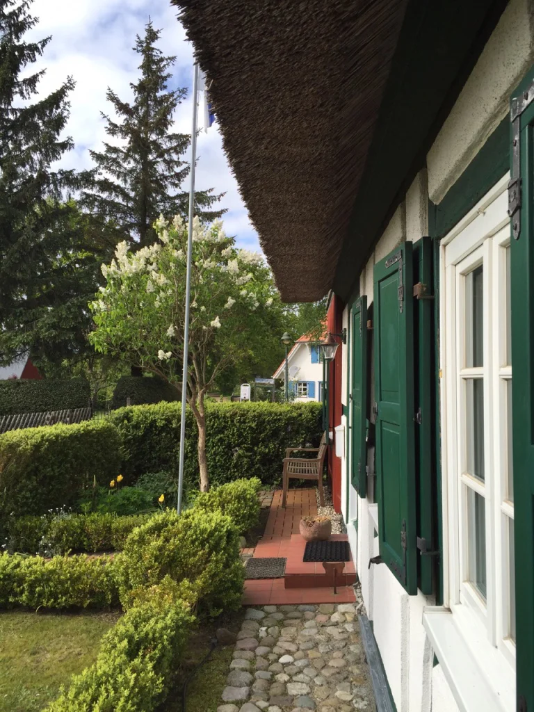 Am vorderen Haus