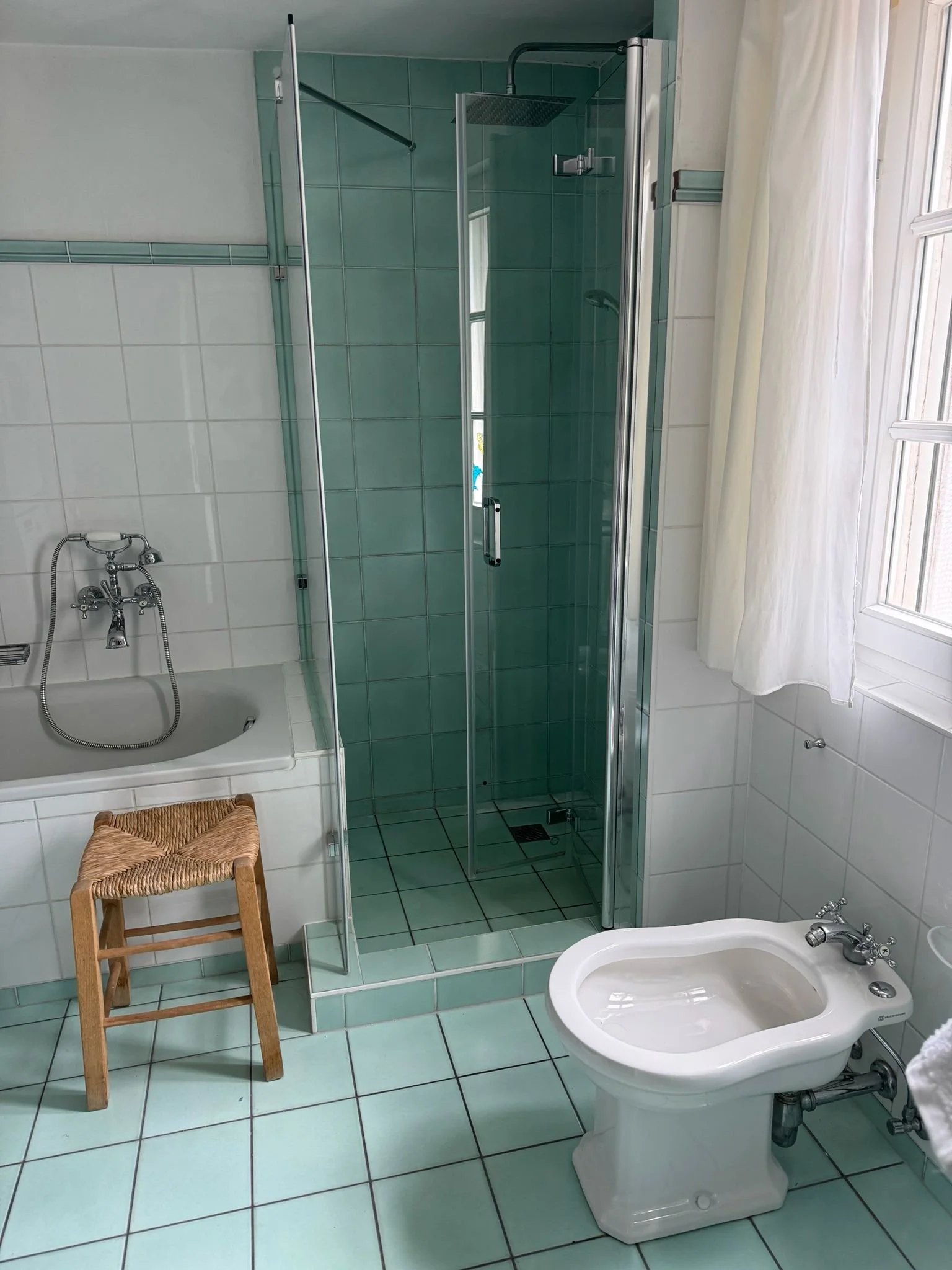 ferienhaus-born-darss-min-sünnschien-bad1.jpg