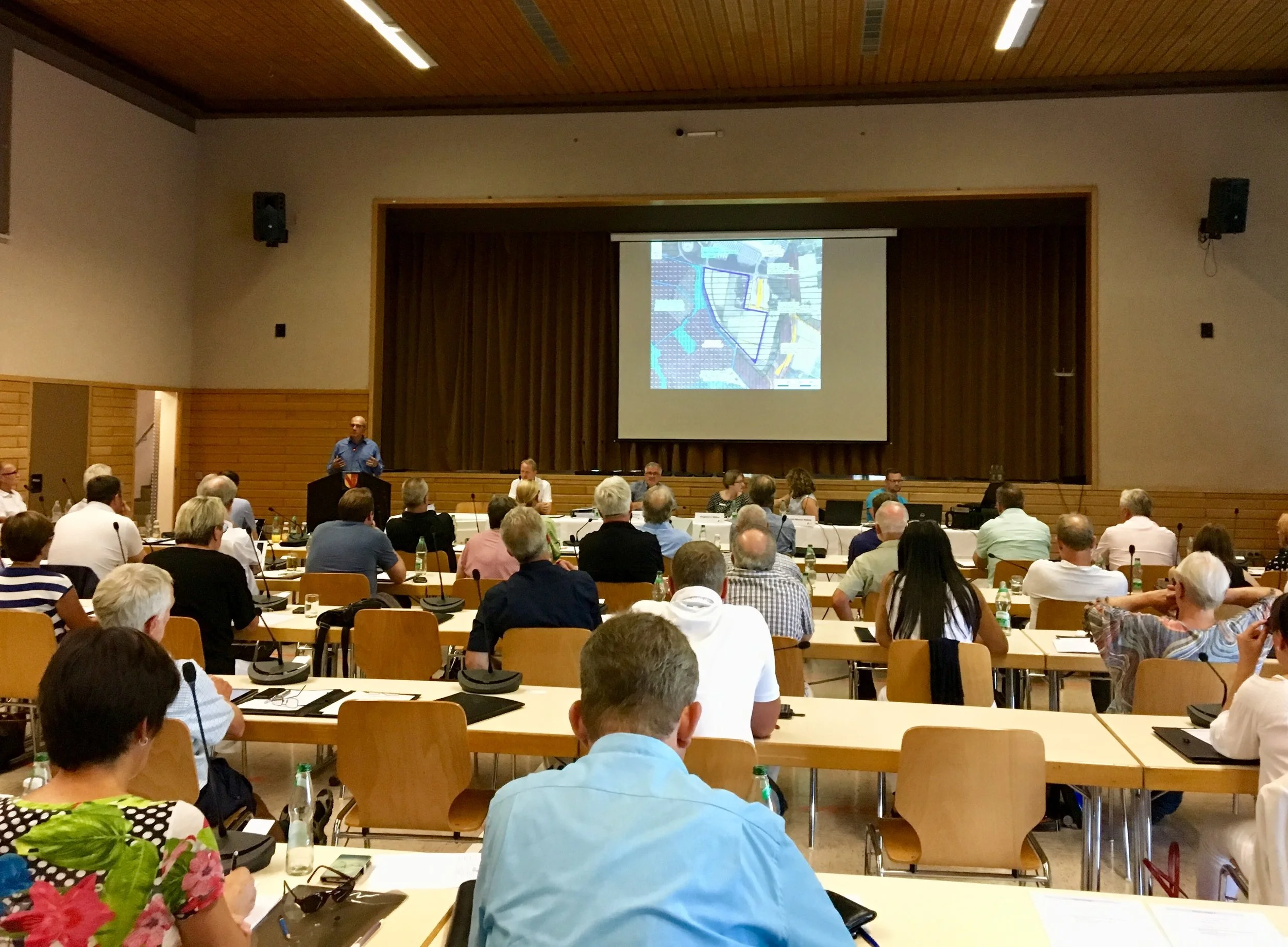 GR-Sitzung 19. Juli.jpg