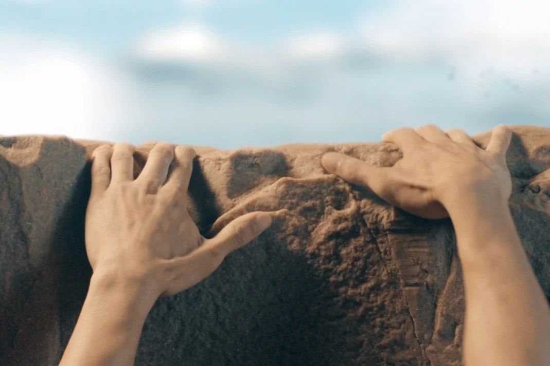 Dunkin Donuts_ A Complete Waste of Hands