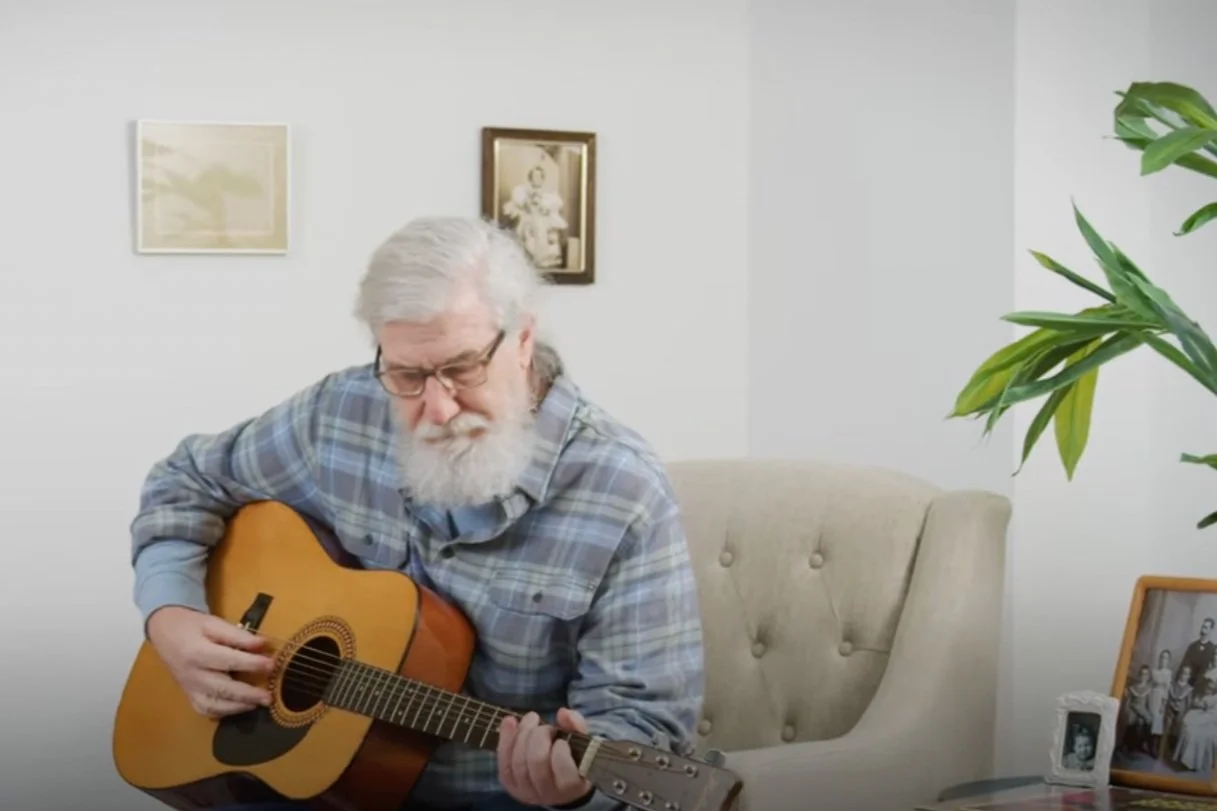 Sunrise Senior Living (White 64)