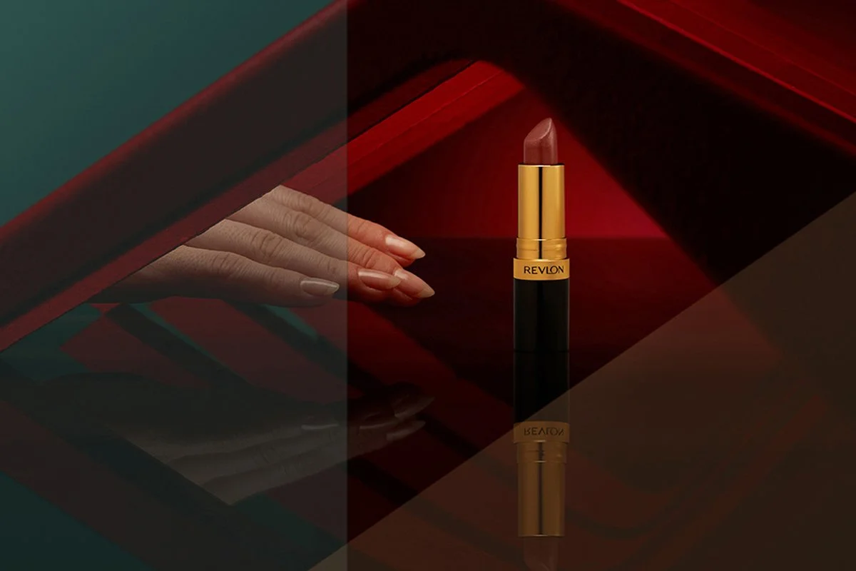 2020_Sofia_lipstick_Revlon copy.jpg