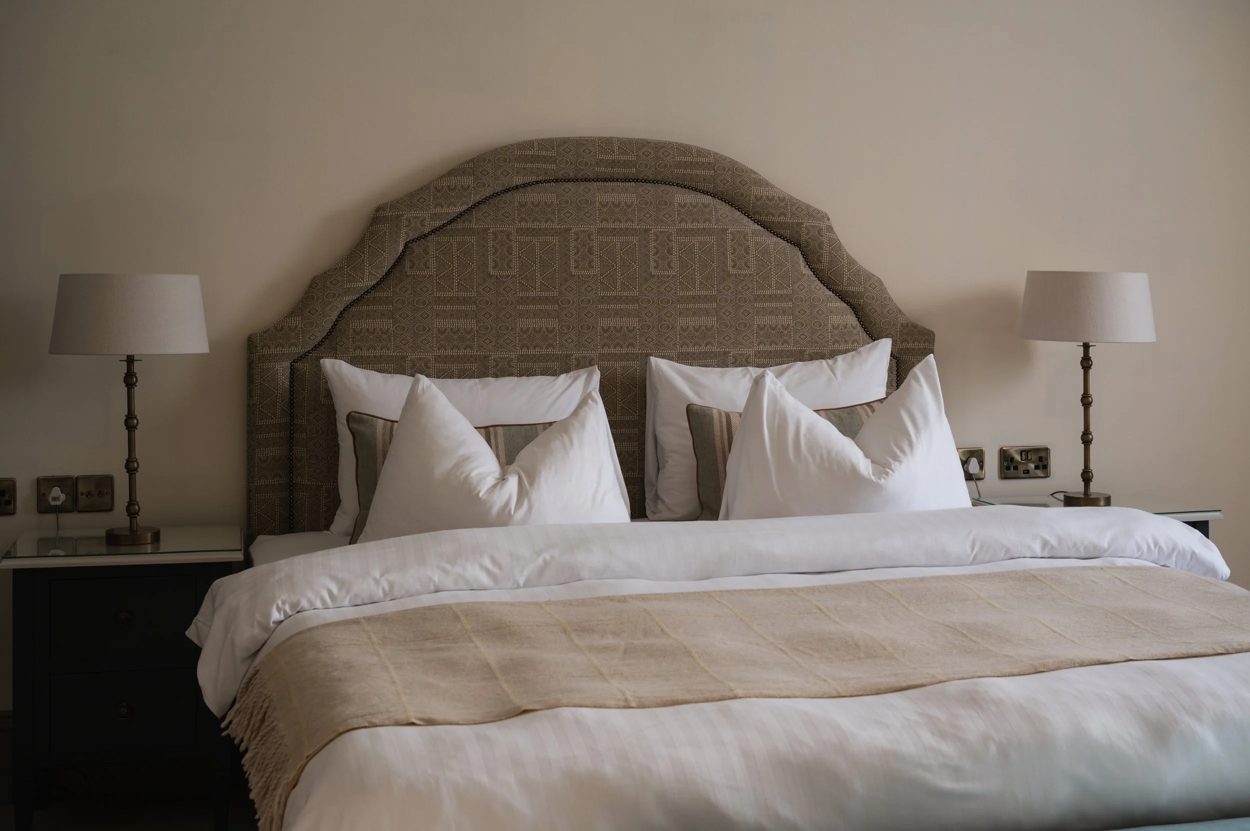 Solasta Creative X Atholl Arms The Residence  Room 26-2.jpg