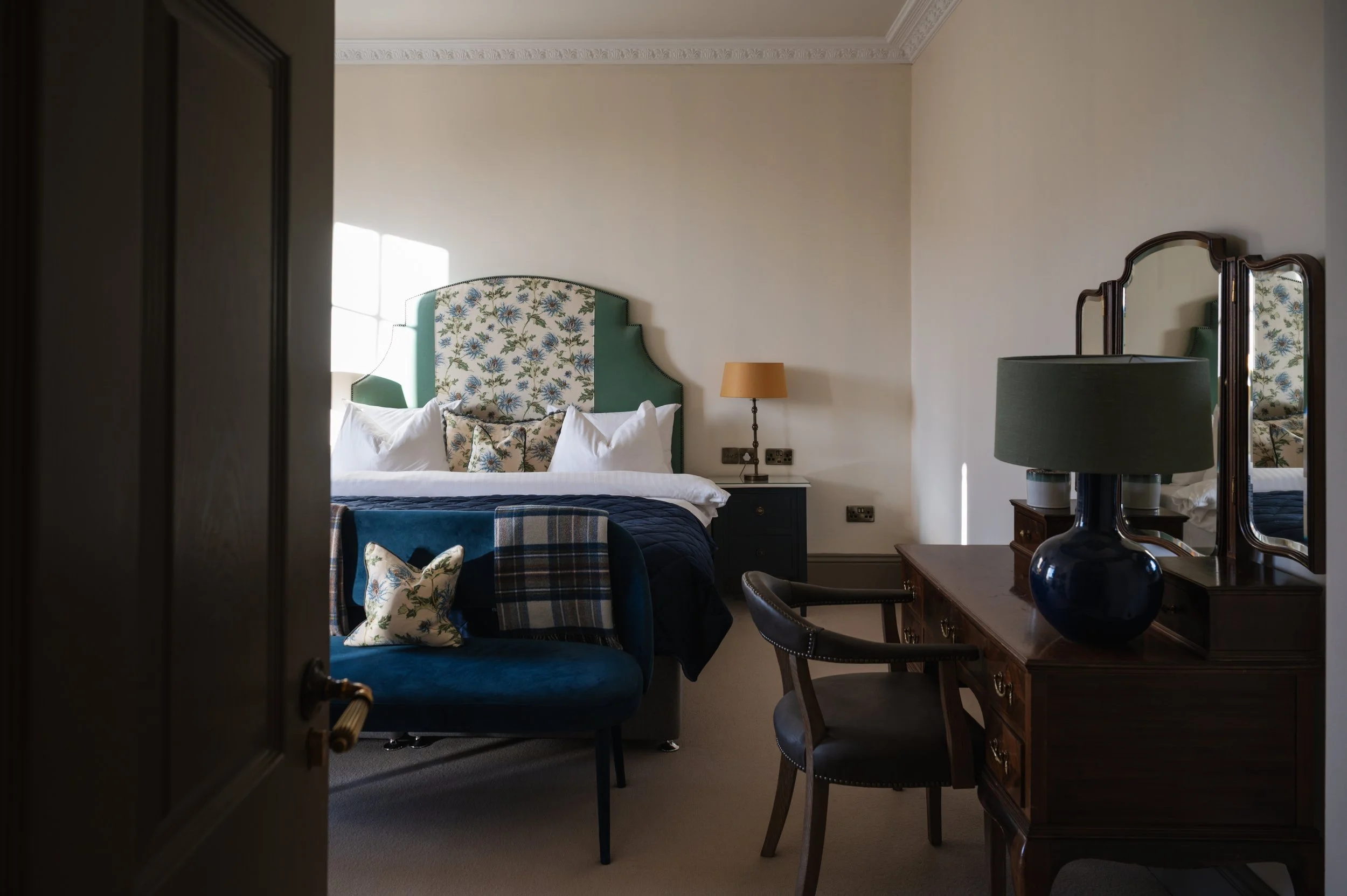 Solasta Creative X Atholl Arms The Residence  Room 23-2.jpg